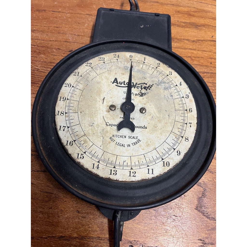 Vintage 1930s AutoWate 25lb Hanging Kitchen Scale