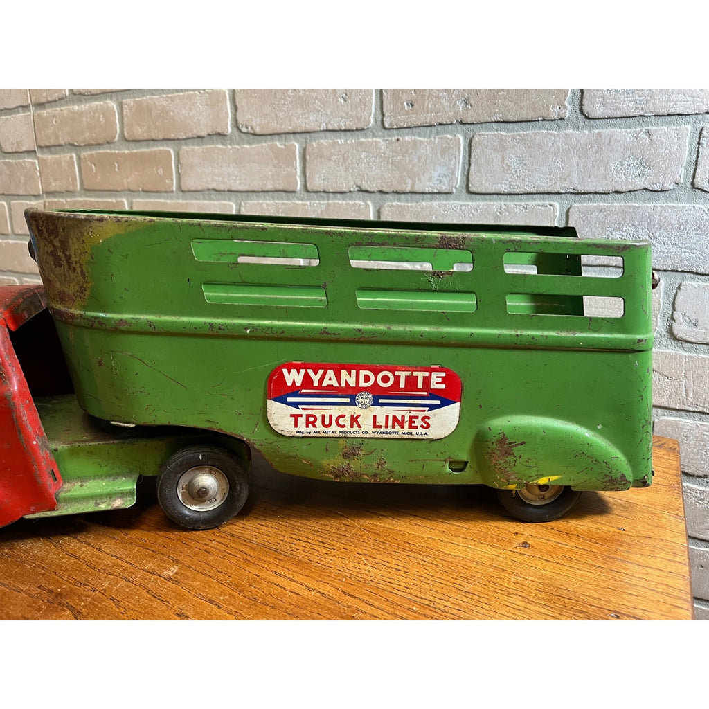 Vintage Wyandotte Truck Lines Green & Red Steel Toy Trailer Truck