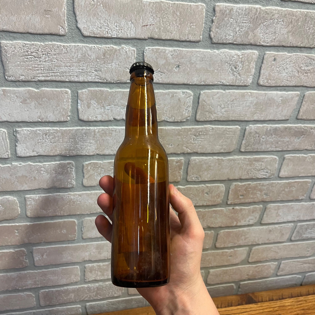 970s Fox Head 400 Beer 12 OZ bottle Waukesha, Wisconsin Empty