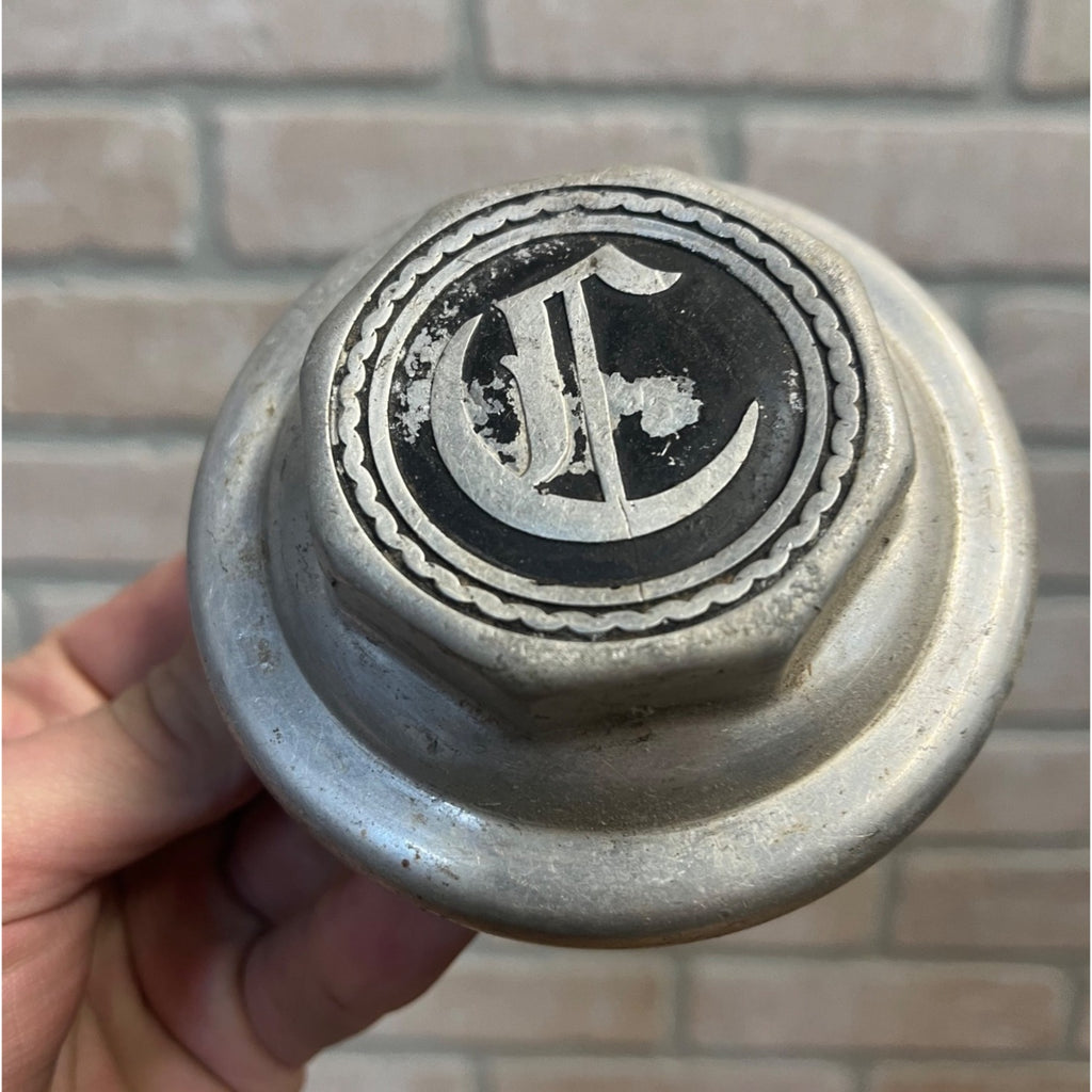 Original 1920s Chrysler Car Automobile Thread-On Cap Grease Dust Cover