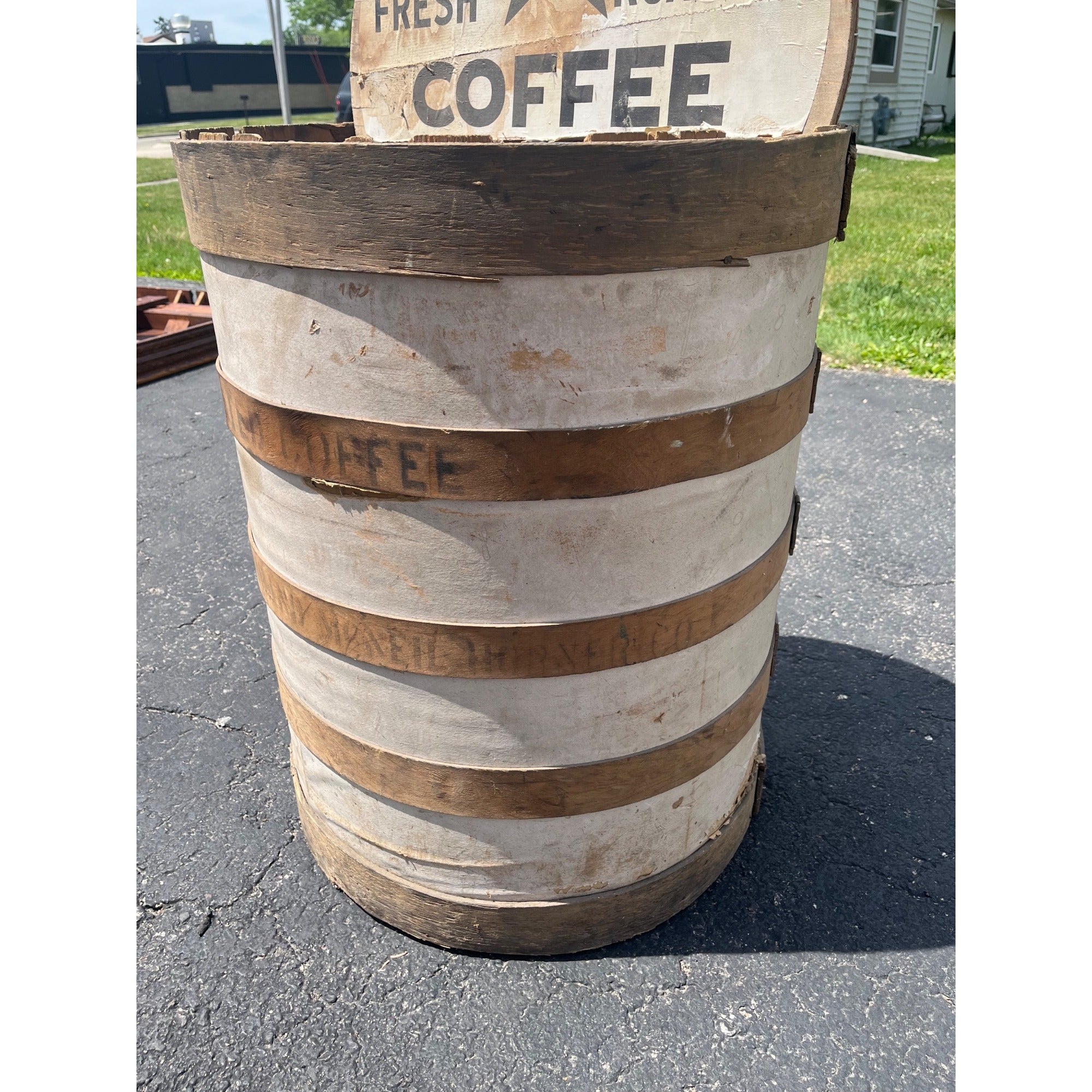 Vintage Grocery Store Retail White Star Coffee Fresh Roasted Barrel Display