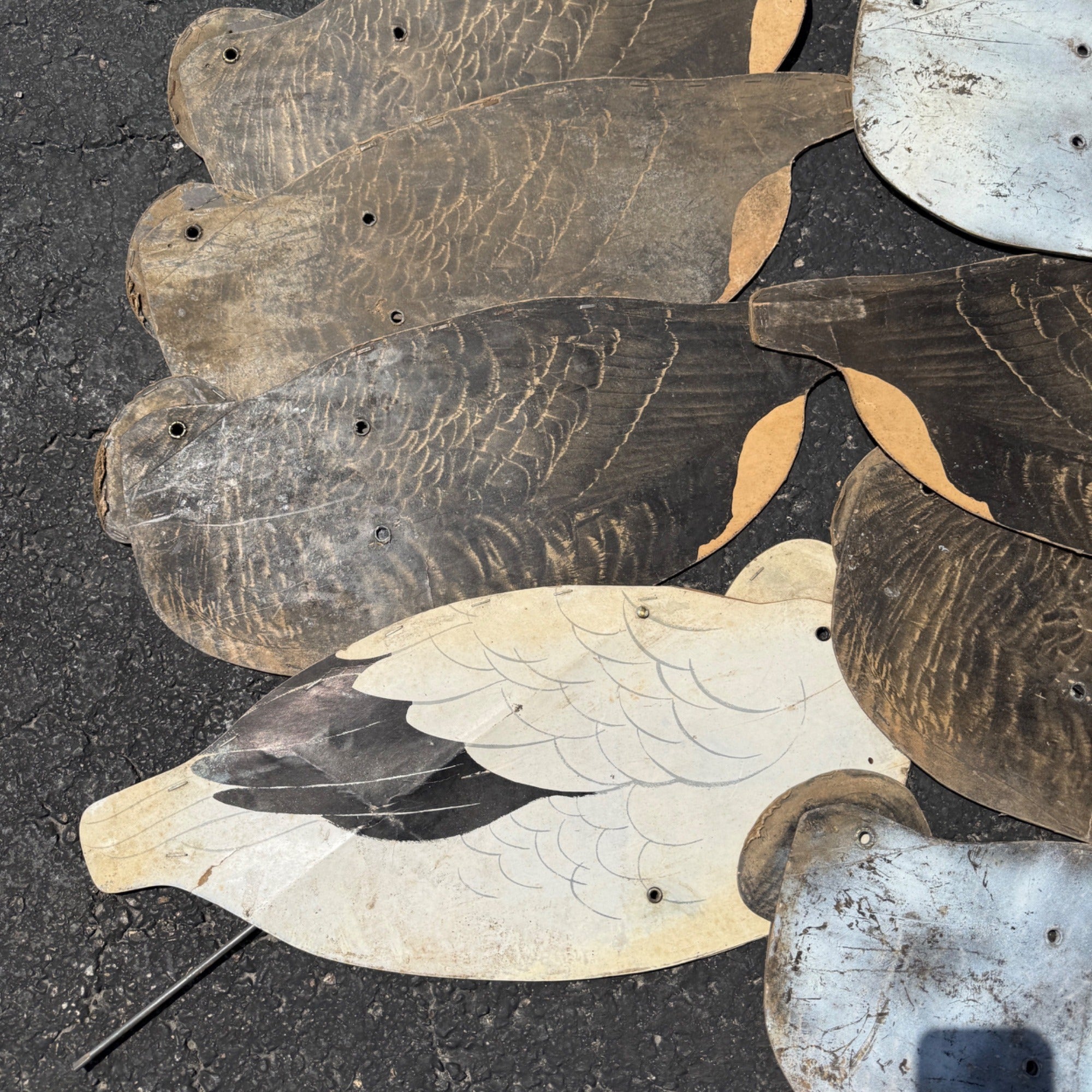12 Vintage Johnson’s Folding Goose Decoys W/Metal Stakes Original Bag As-Is
