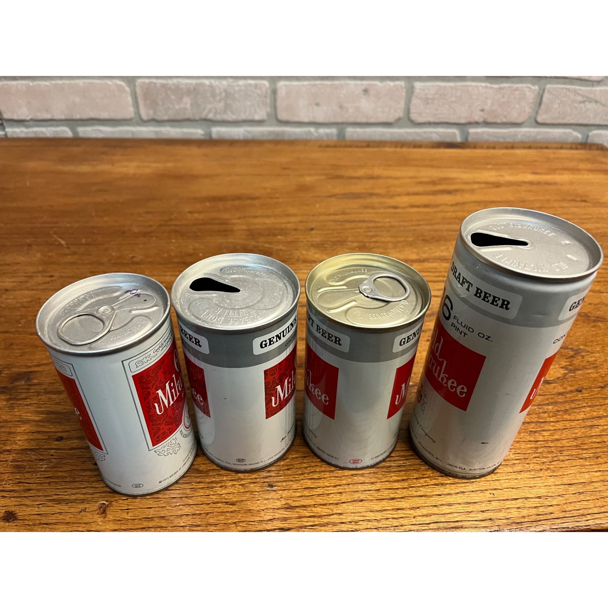 Vintage Old Milwaukee Schlitz Brewing Milwaukee Pull Tab Beer Cans 10, 12 & 16oz