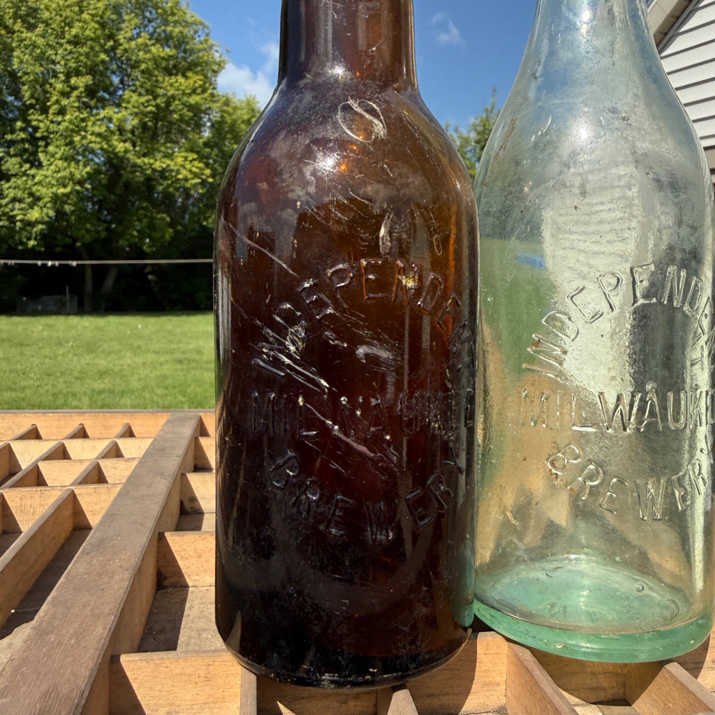 Pre-Pro Pair Independent Brewery Clear & Amber 12oz Bottles Beer Milwaukee Wis