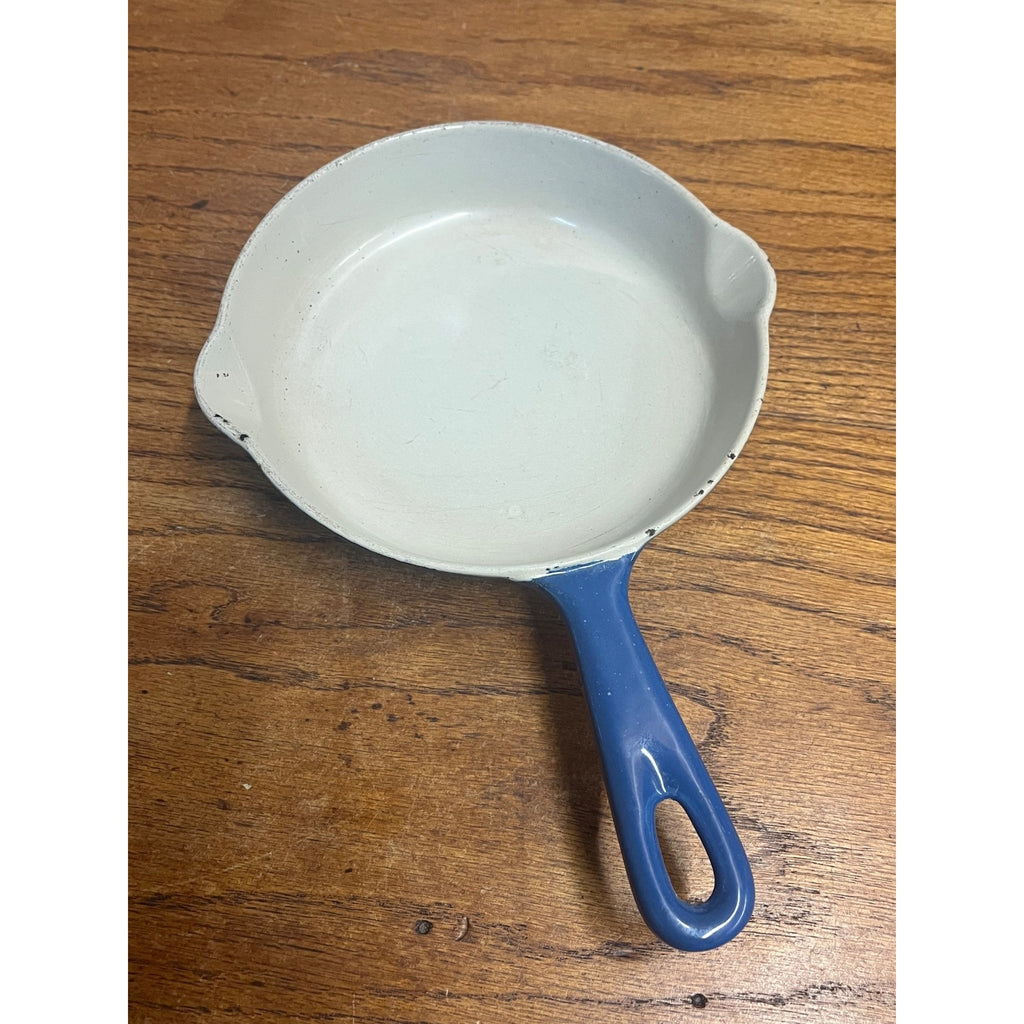 Vintage Le Creuset Skillet 6.5" Blue Enamel #16 Cast Iron Fry Pan Double Spout