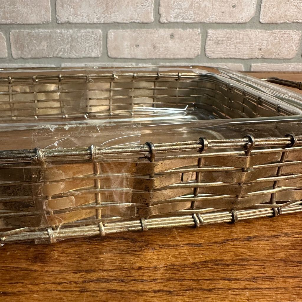 Vintage Pyrex Casserole Dish w/ Woven Silver Plated Wire Basket Carrier Holder