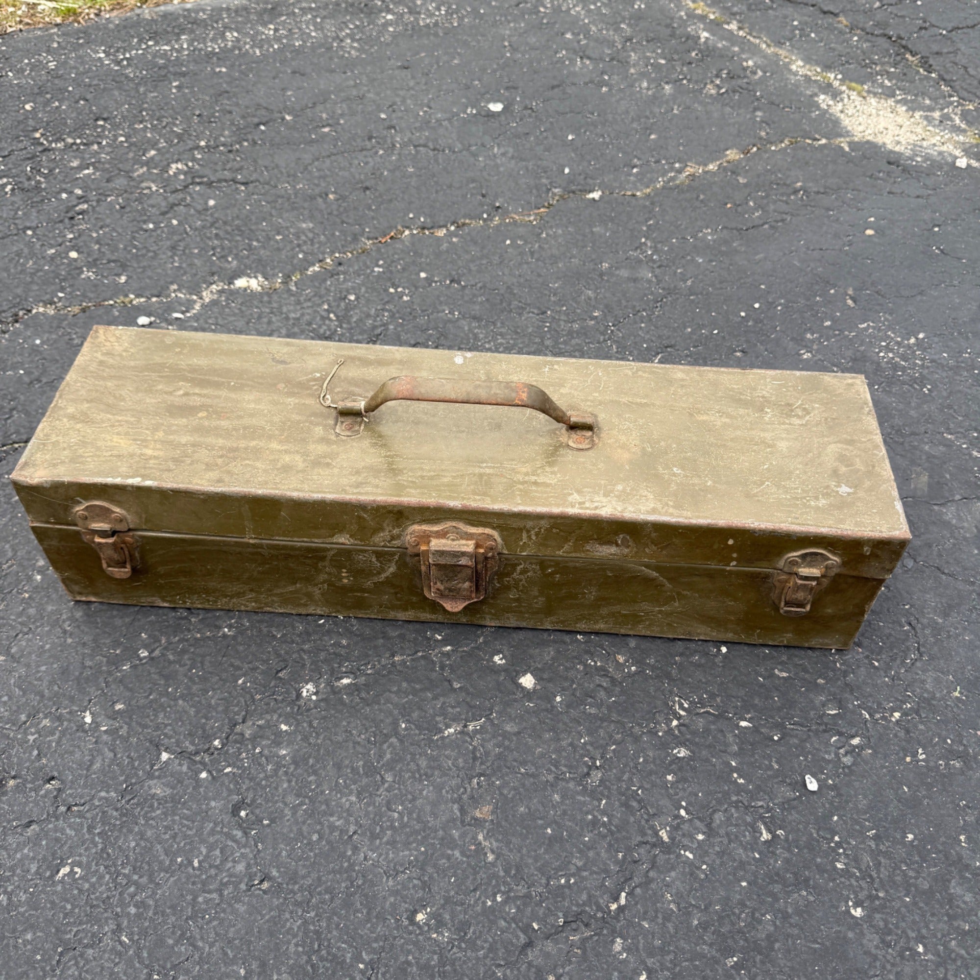 VTG Antique Fishing Tackle Lure Box Metal HOBART WATERTITE Tray MPLS MINN