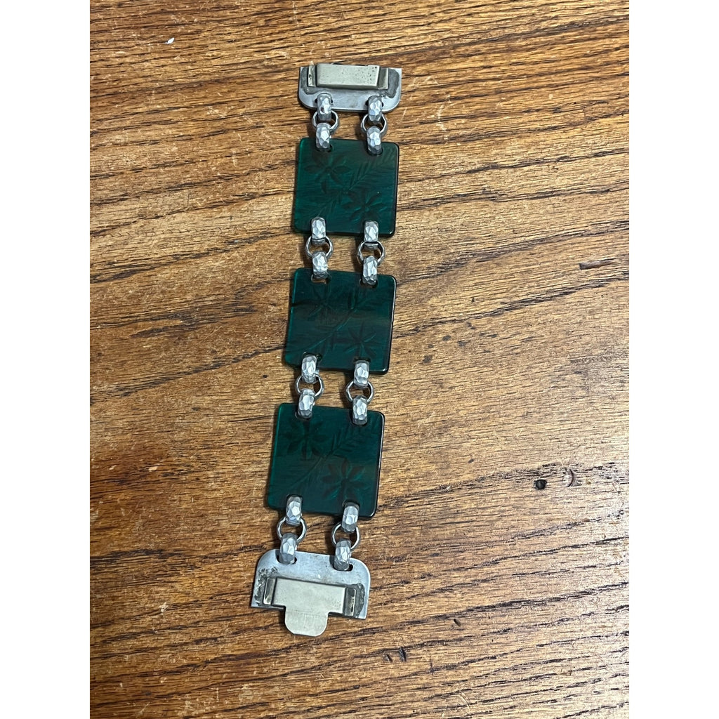 Vintage Art Deco Green Carved Celluloid Bakelite Panel Bracelet Floral Iris Clasp