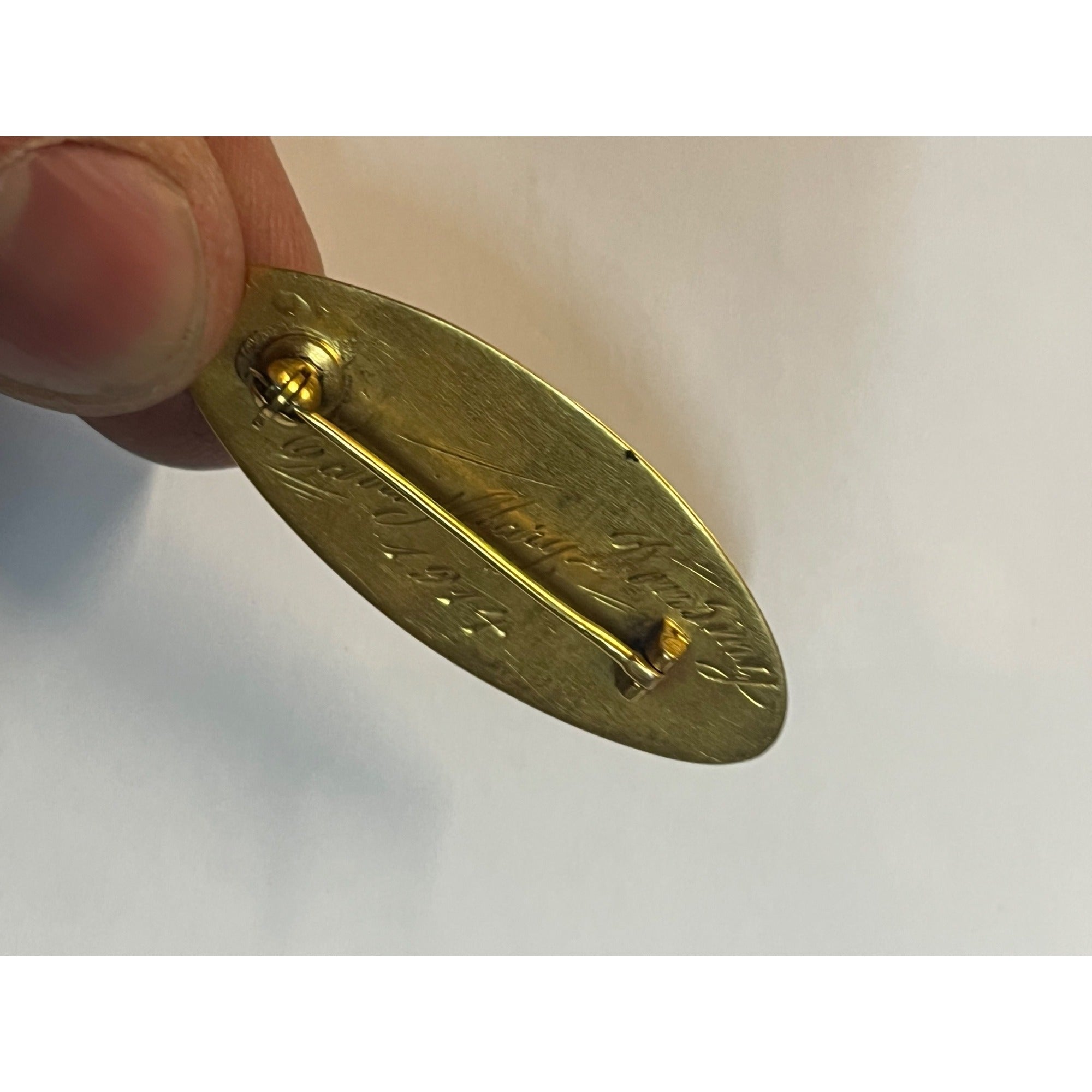 Vintage St Lukes Nursing Training School 10K Yellow Gold Pin Pinback - 3.87g