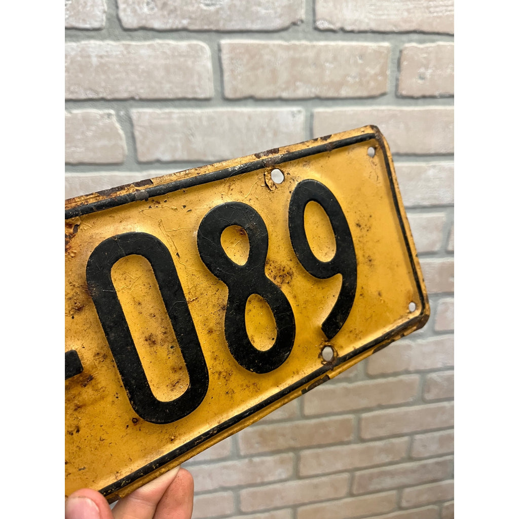 RARE Vintage UK Taxi Plate 13-089 Embossed Steel British Automobilia 1946-1951