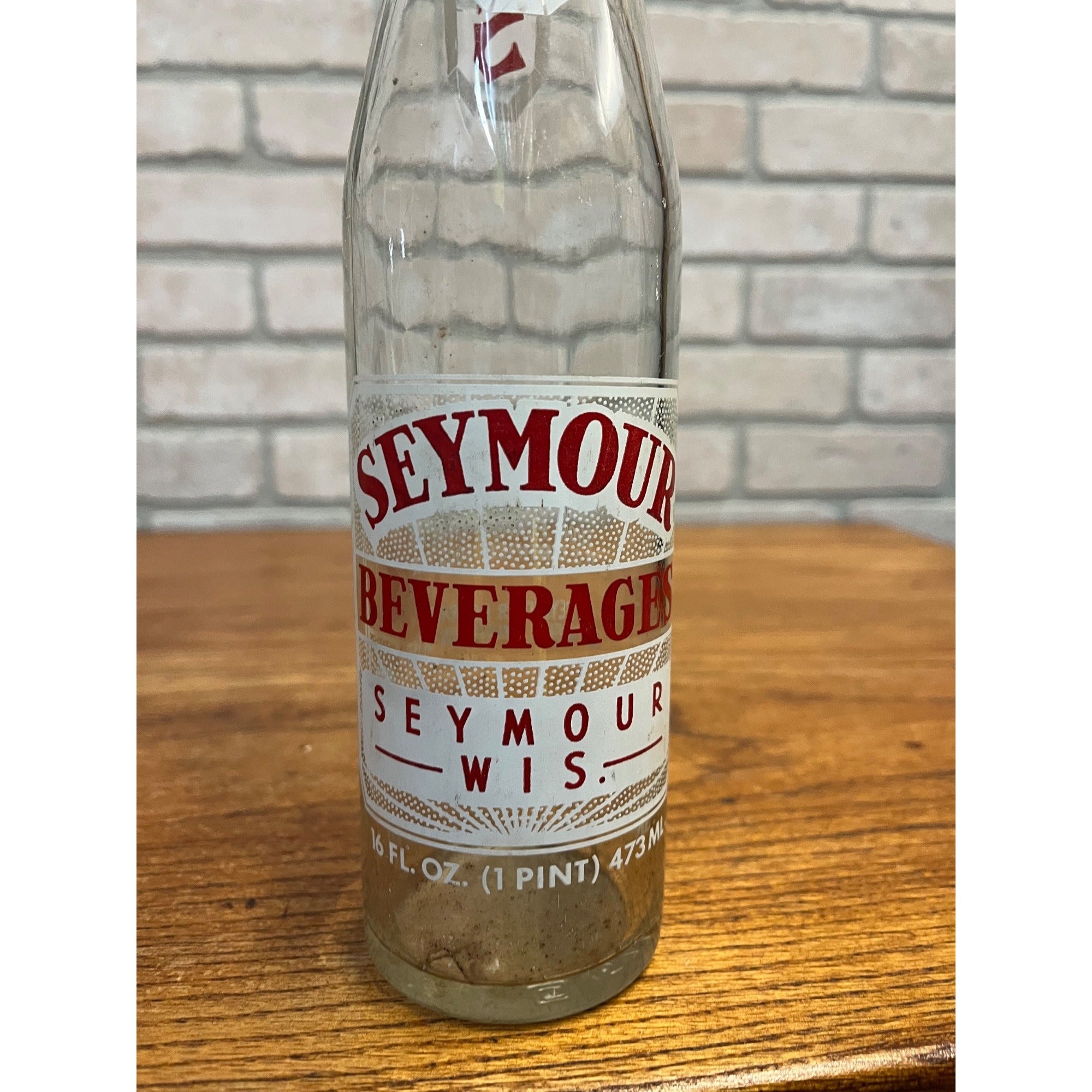 Vintage Seymour Beverages ACL 16oz Clear Glass Soda Bottle Wisconsin Wis WI