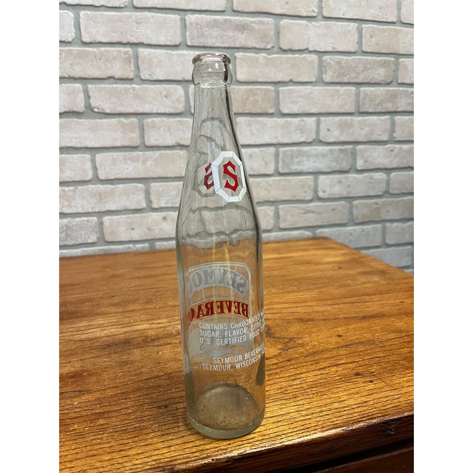 Vintage Seymour Beverages ACL 16oz Clear Glass Soda Bottle Wisconsin Wis WI