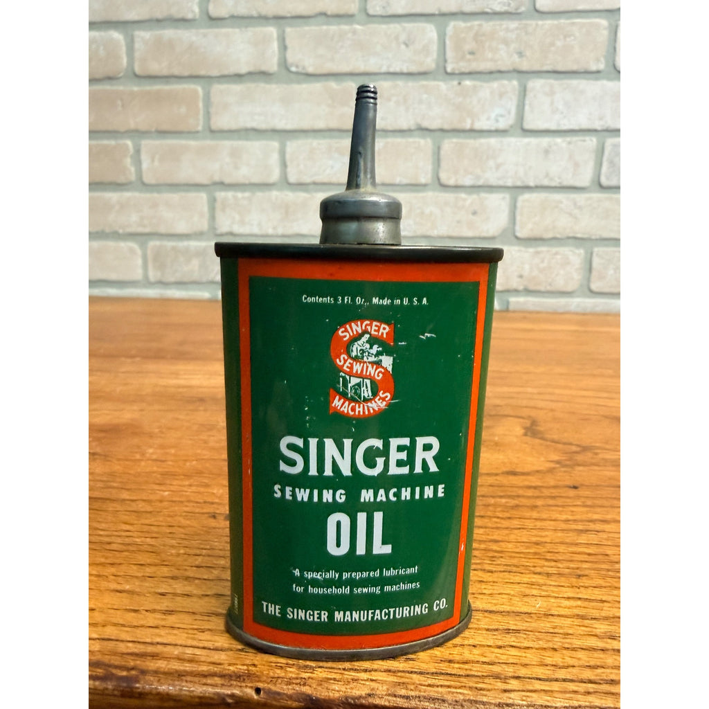 Vintage Singer Sewing Machine Hand Oiler Household Oil Can Lead Top