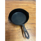 Vintage Chicago Hardware Foundry  85B Hammered Cast Iron Skillet CHF No. 5