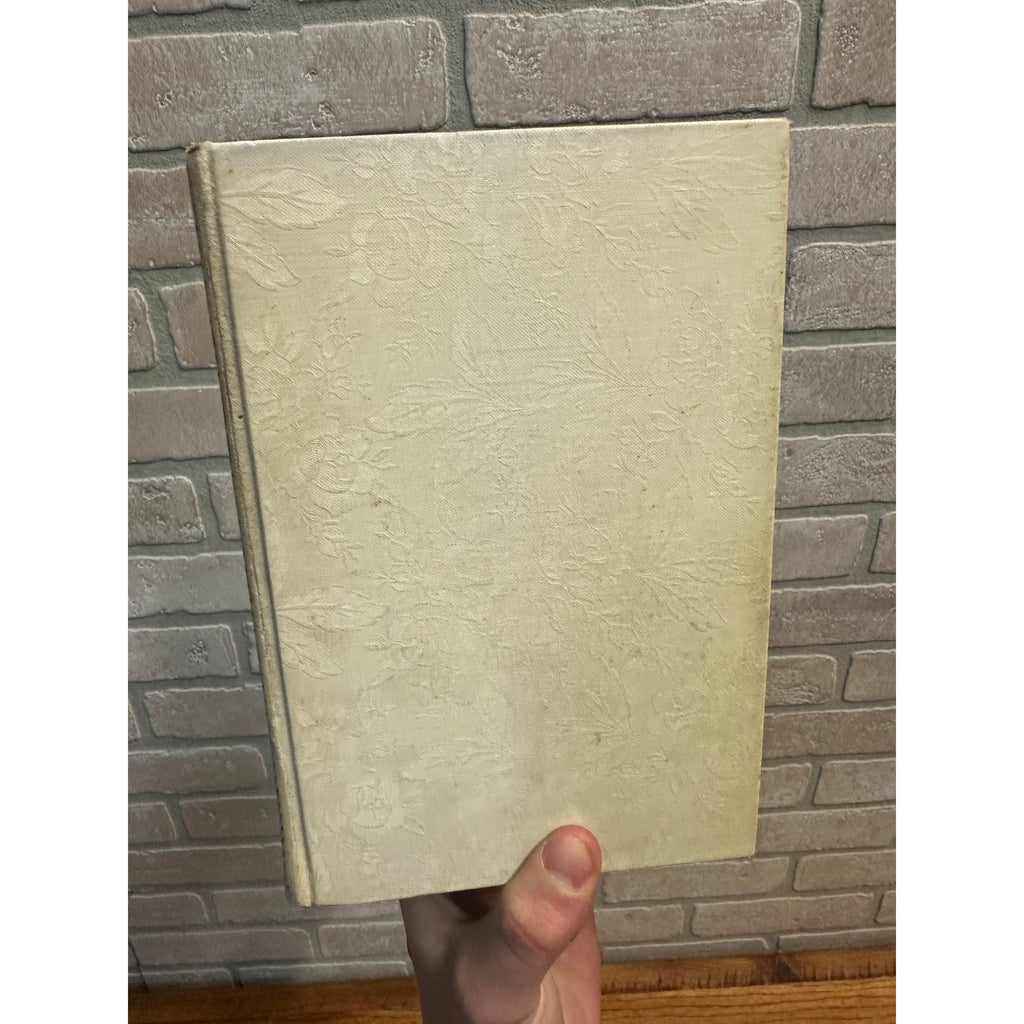 The American Woman's Cookbook Ruth Berolzheimer 1940 Vintage WWII Era