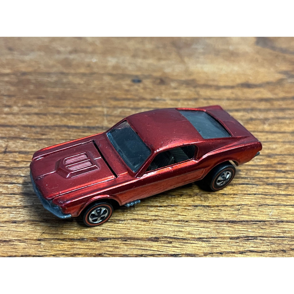1968 Hot Wheels Redline Custom Mustang Red US -- EXCELLENT MINTY