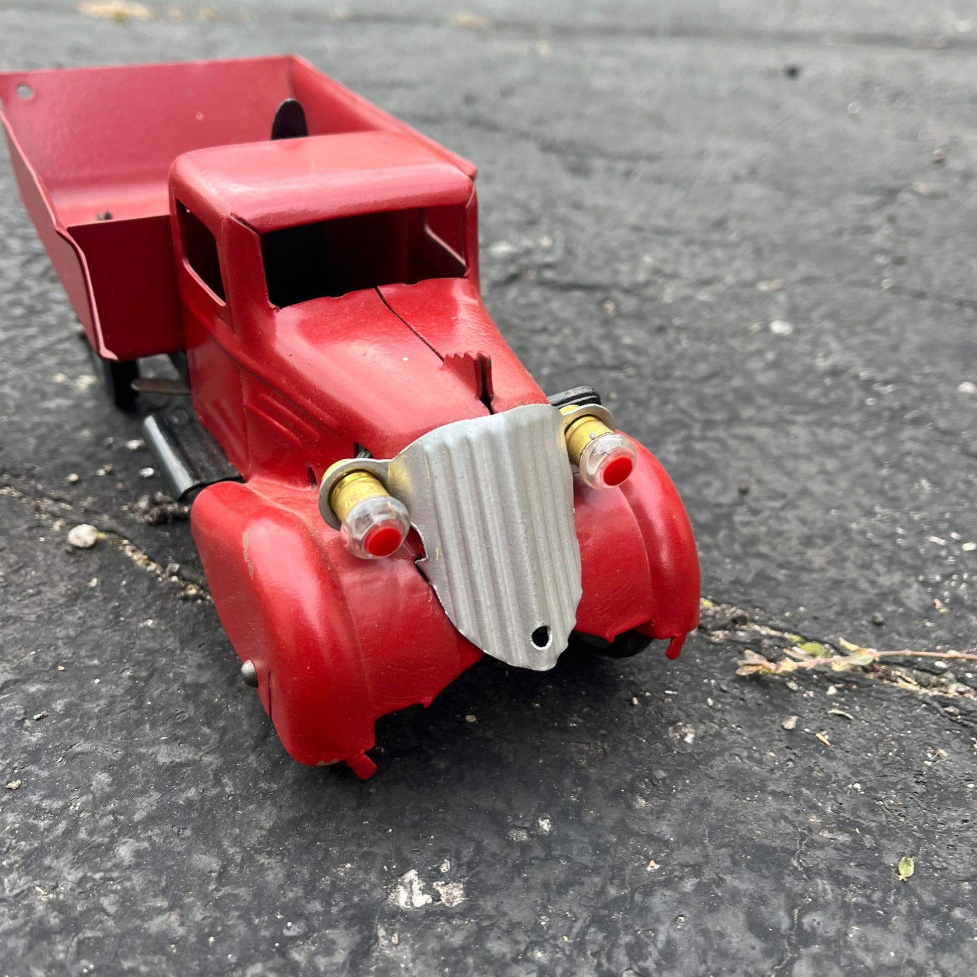 Vintage Marx Wyandotte Red Dump Truck Pressed Steel Toy
