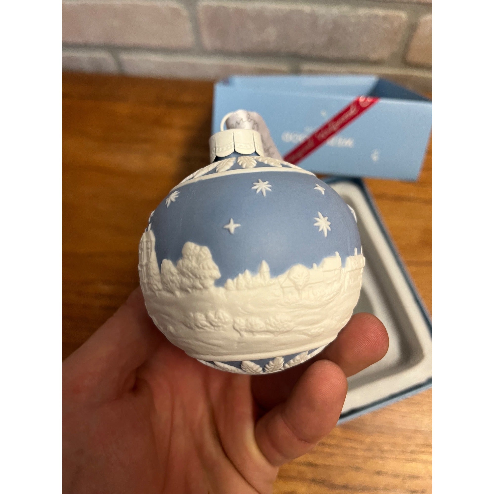 Wedgwood Night Sky Bauble Jasperware Blue and White Xmas Ornament + Box 40035063
