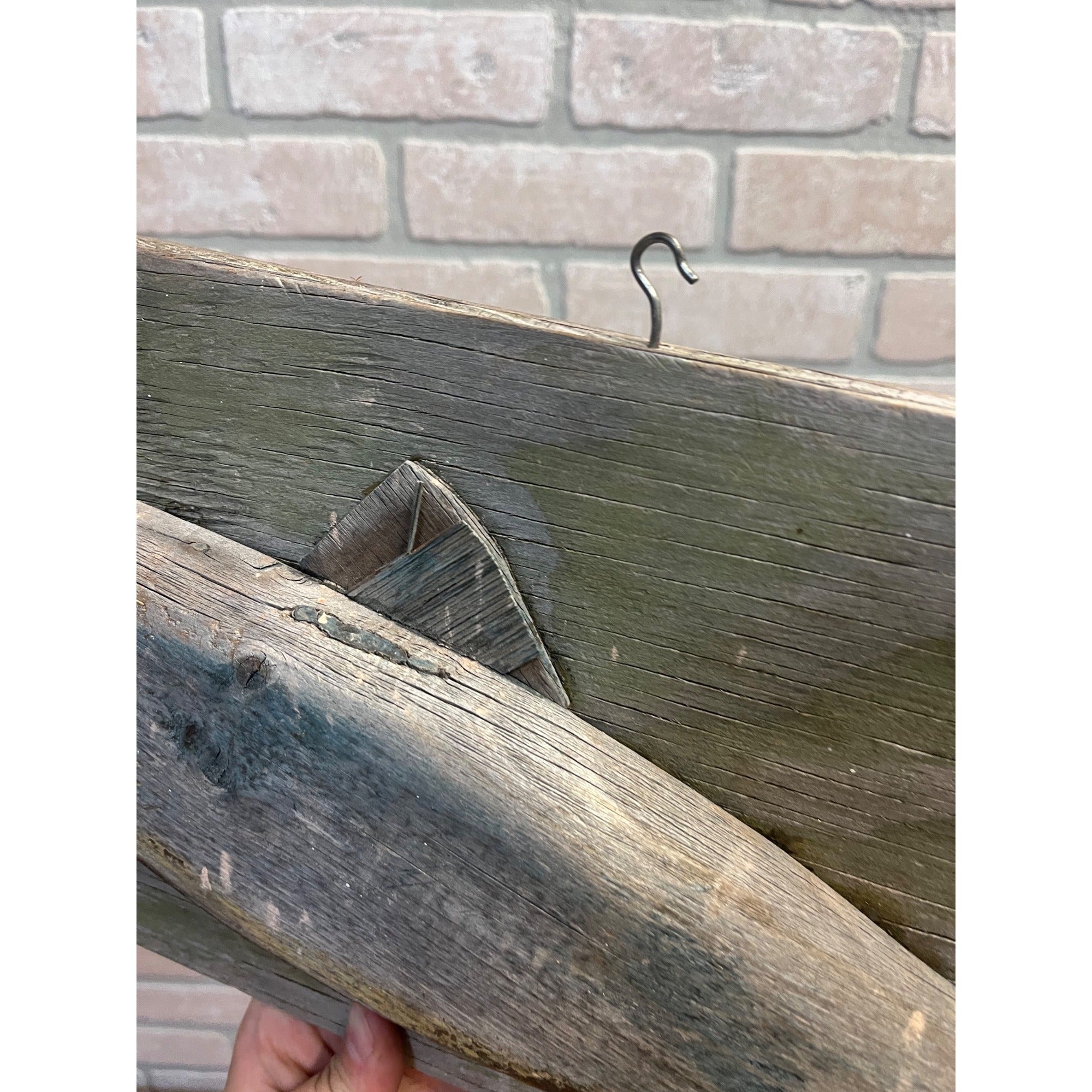 Vintage Folk Art Wooden Fish Sign Primitive Cabin Decor Rustic Lake House Wall Hanging Coastal Camp Fishing Lodge Trade Sign