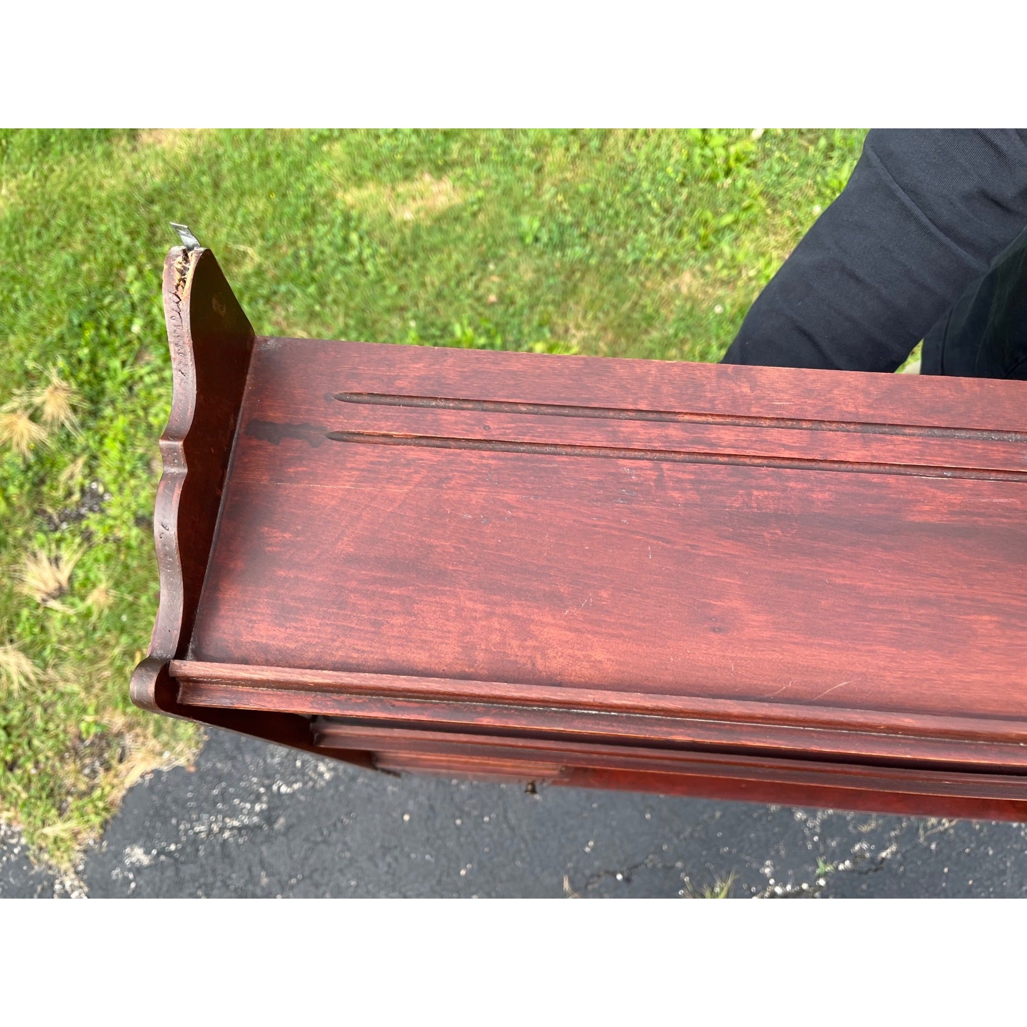 Vintage 1940s Mahogany Victorian Revival Hanging Wall Shelf Cabinet Trinkets Whatnot