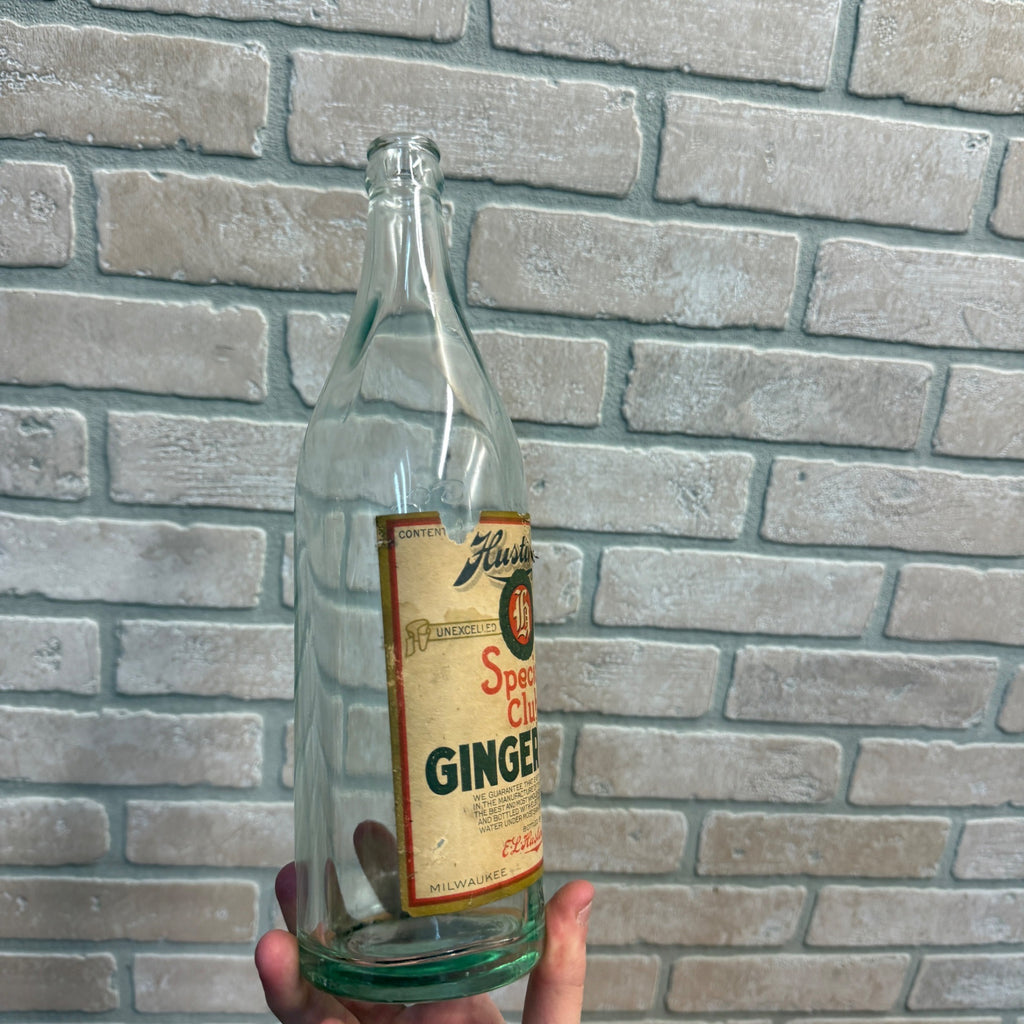 Vintage 1920s E.L. Husting Milwaukee Wis Embossed Label Soda Bottle Ginger Ale