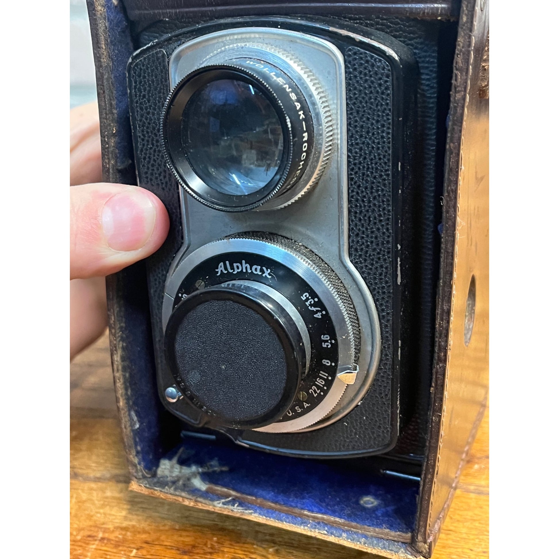 Vintage Ciro-flex Twin Lens Reflex TLR Camera Wollensak Lens Alphax shutter