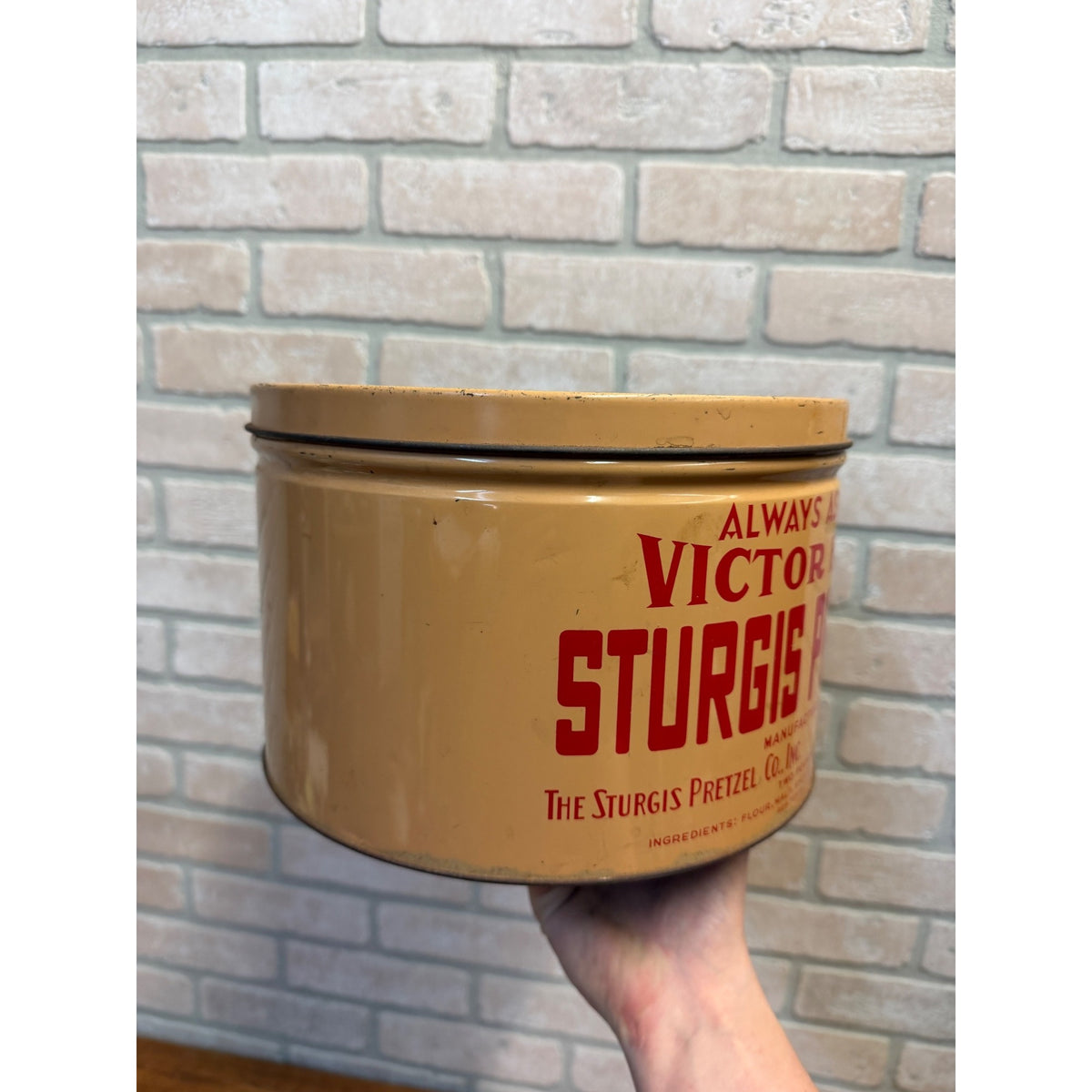 Vintage Victor Brand Tom Sturgis Pretzel Tin Canister with Lid Reading PA
