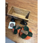 Adorable Boyd’s Bear “Boyd’s Farm” Miniature Fall Time Harvest Pumpkin Wagon