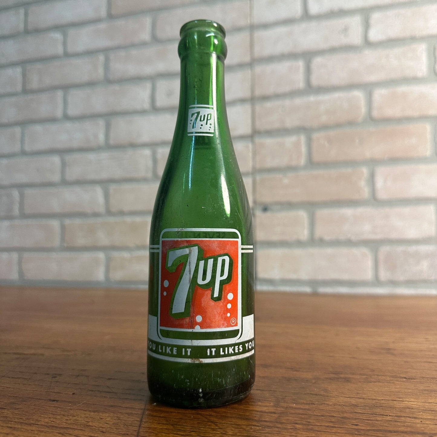 Vintage 7up Soda Bottle 1940s Green "You Like It ACL Milwaukee Wis Bottle