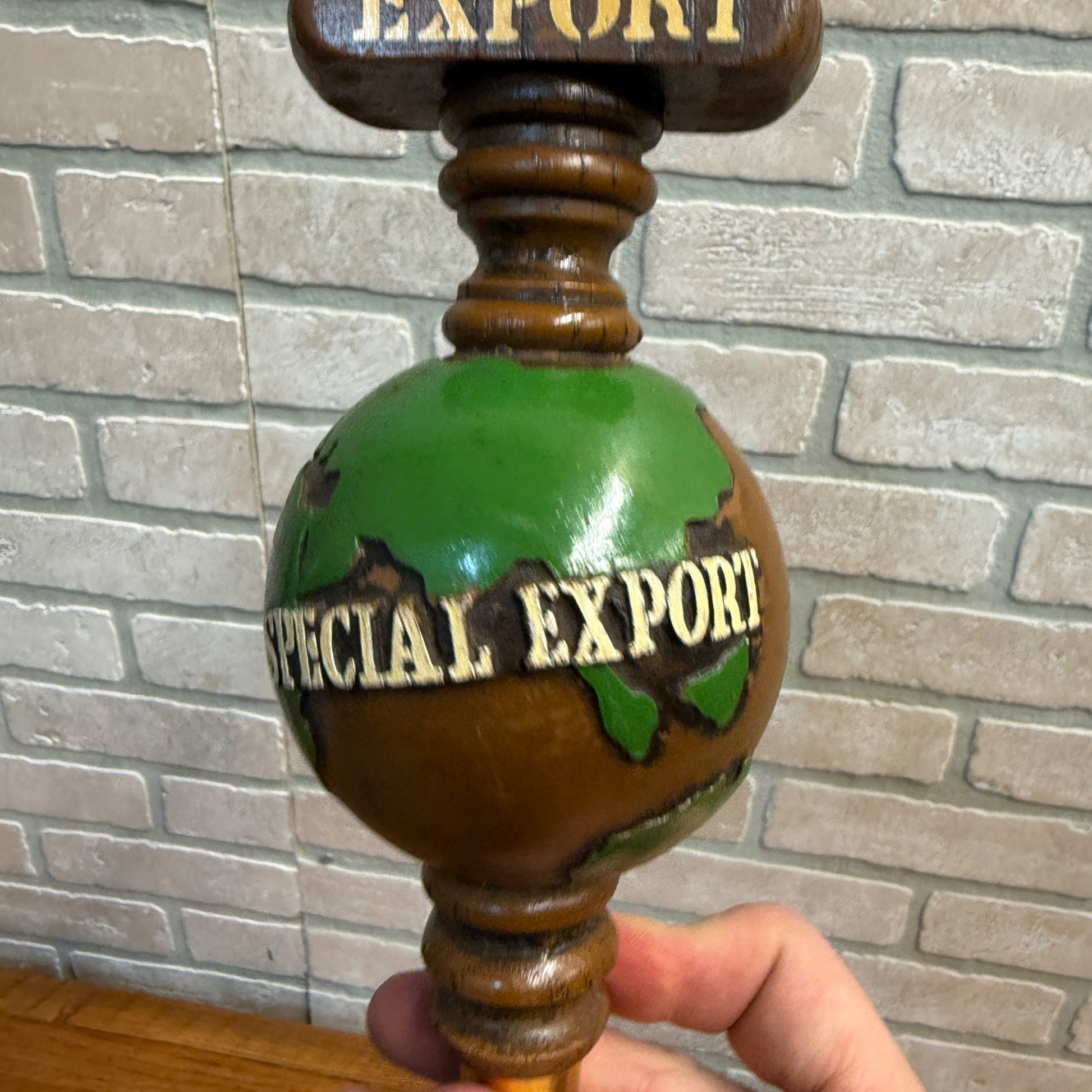 Heileman's Vintage Special Export World Globe Wood Draft Beer Tap Handle