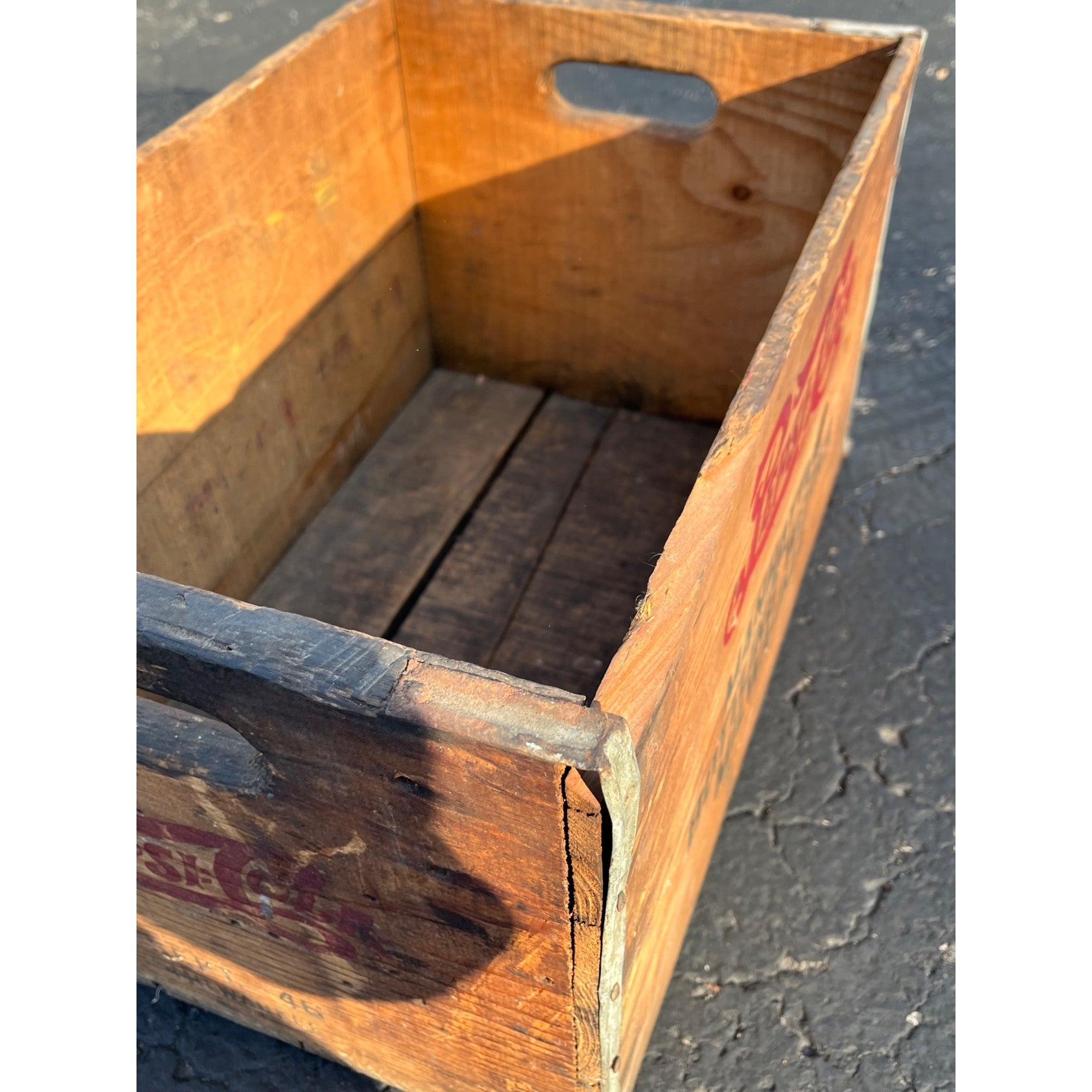 Rare Vintage 1946 Pepsi~Cola Wood Soda Crate Manhattan Bottle Works Milwaukee WI