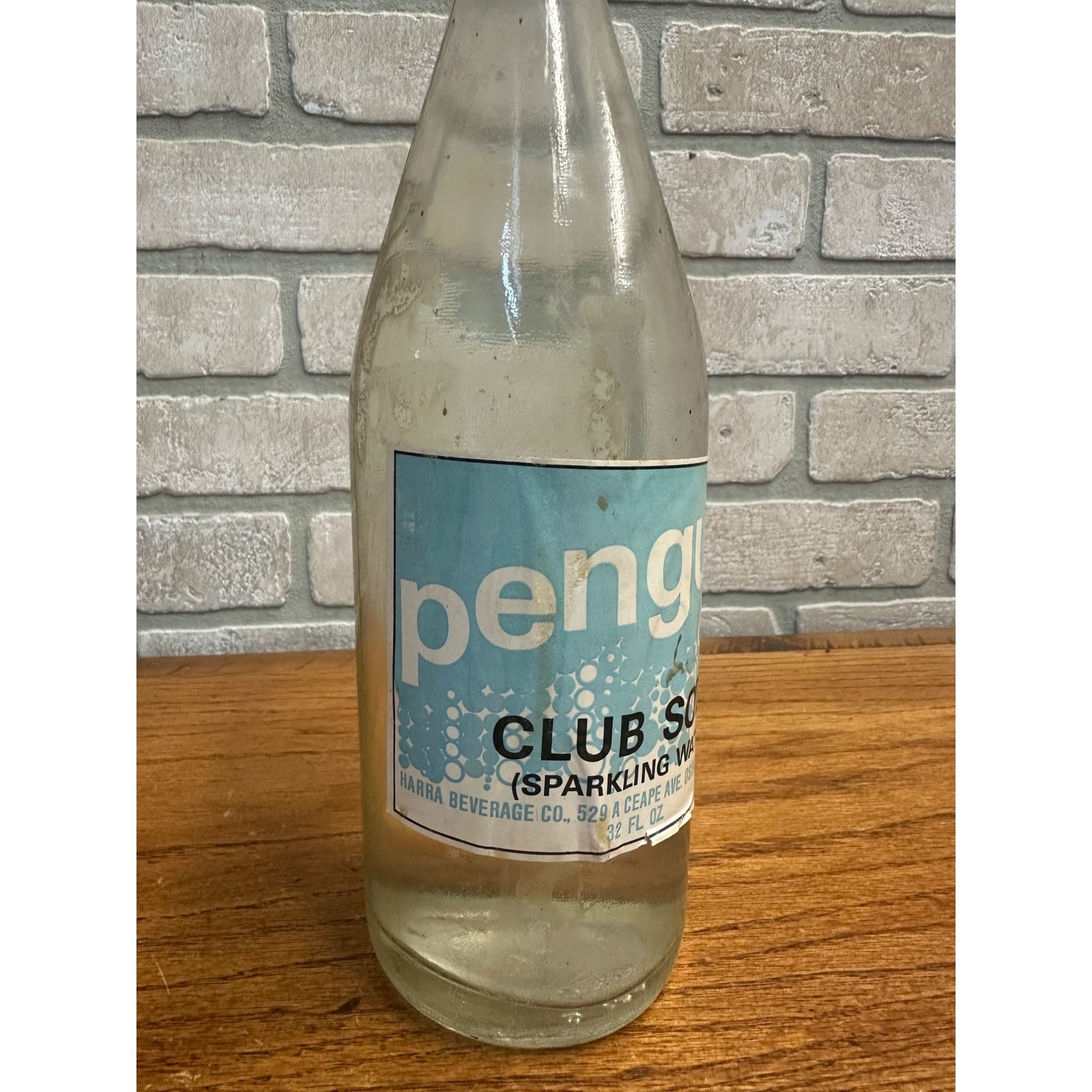 Vintage Penguin Club Soda - Harra Beverages Glass Soda Bottle Oshkosh Wis