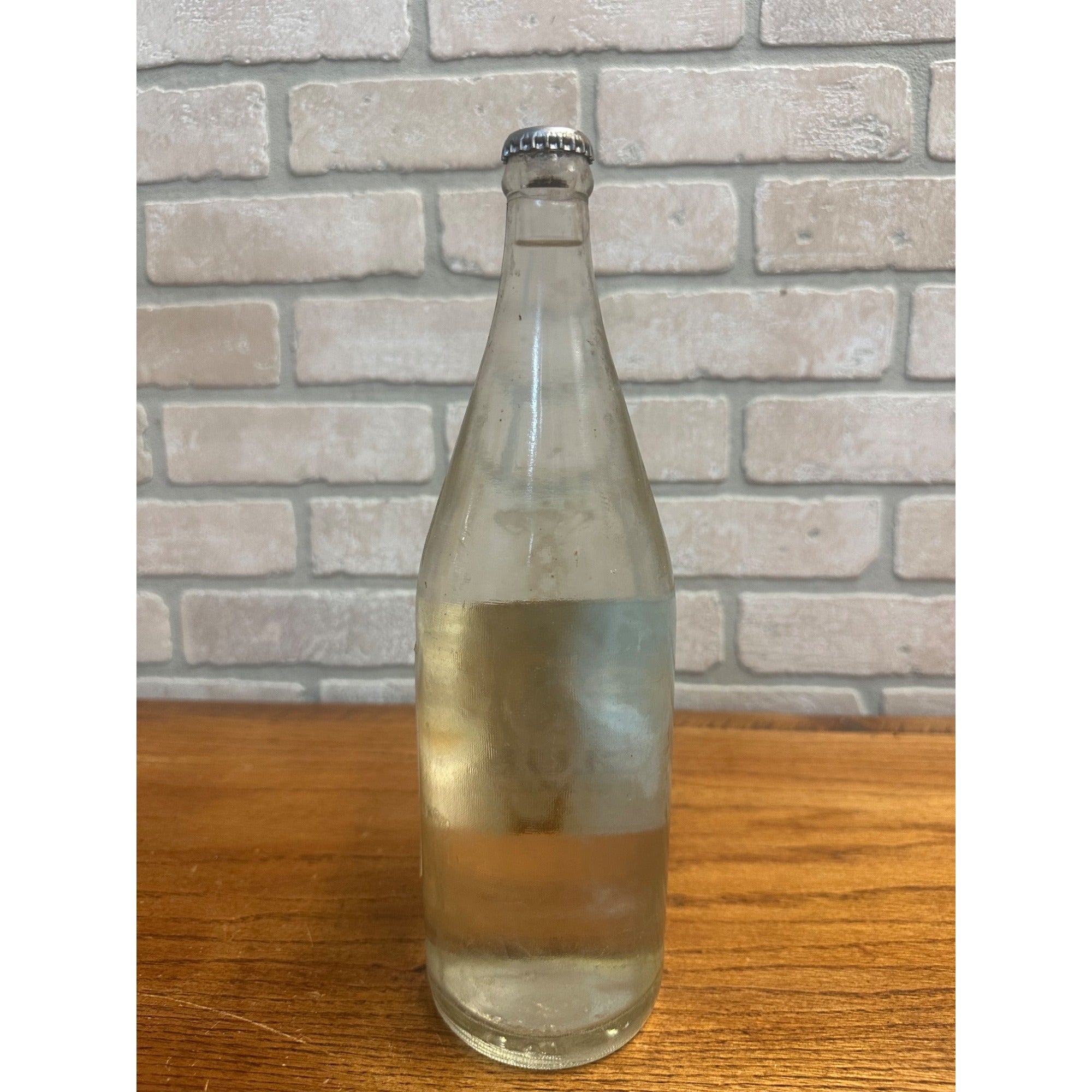 Vintage Penguin Club Soda - Harra Beverages Glass Soda Bottle Oshkosh Wis