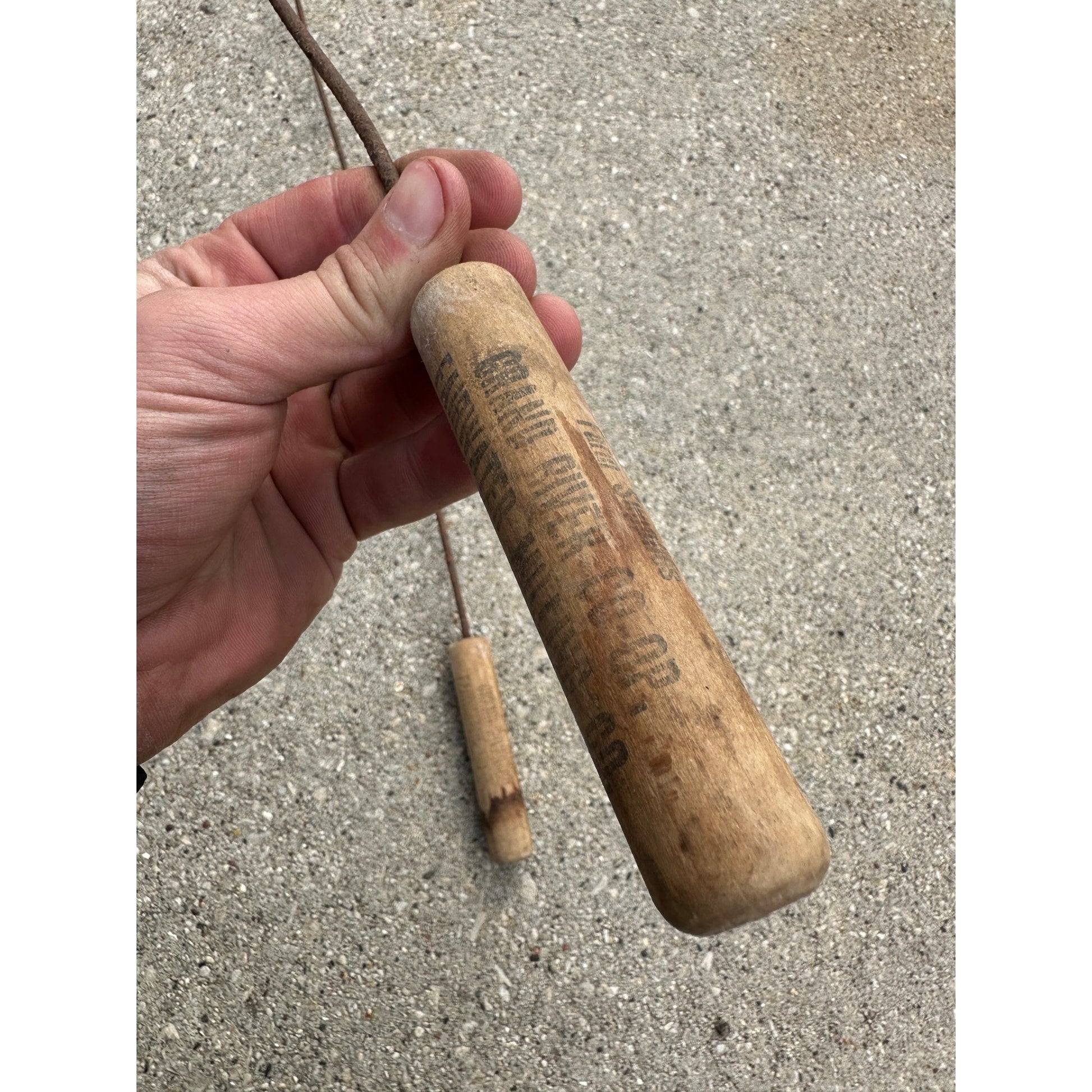 Primitive Farm Tool Chicken Catcher Poultry Advertising Feeds Equipment (2)