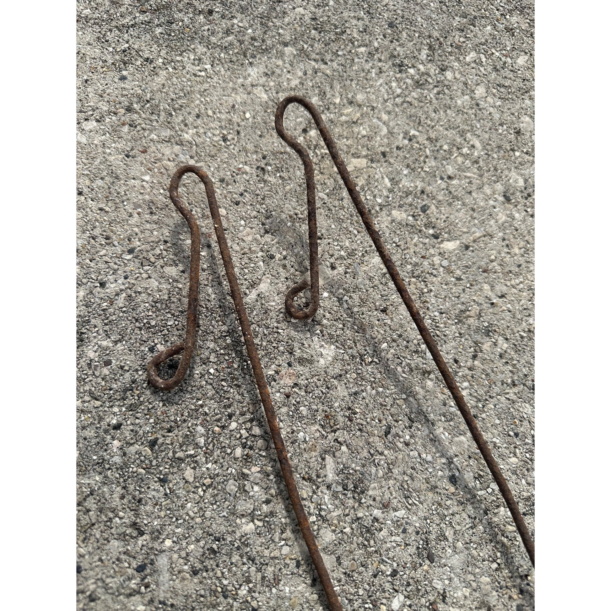 Primitive Farm Tool Chicken Catcher Poultry Advertising Feeds Equipment (2)