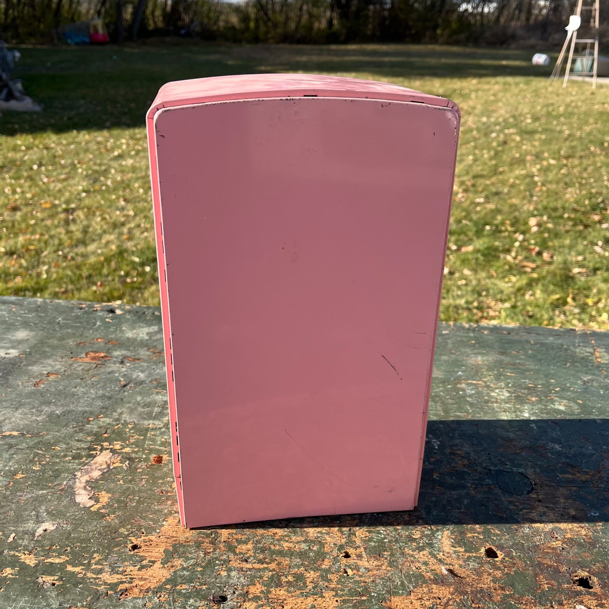 Vintage 50’s Wolverine Toy Kitchen Fridge Appliance Pink Tin Metal Play Set