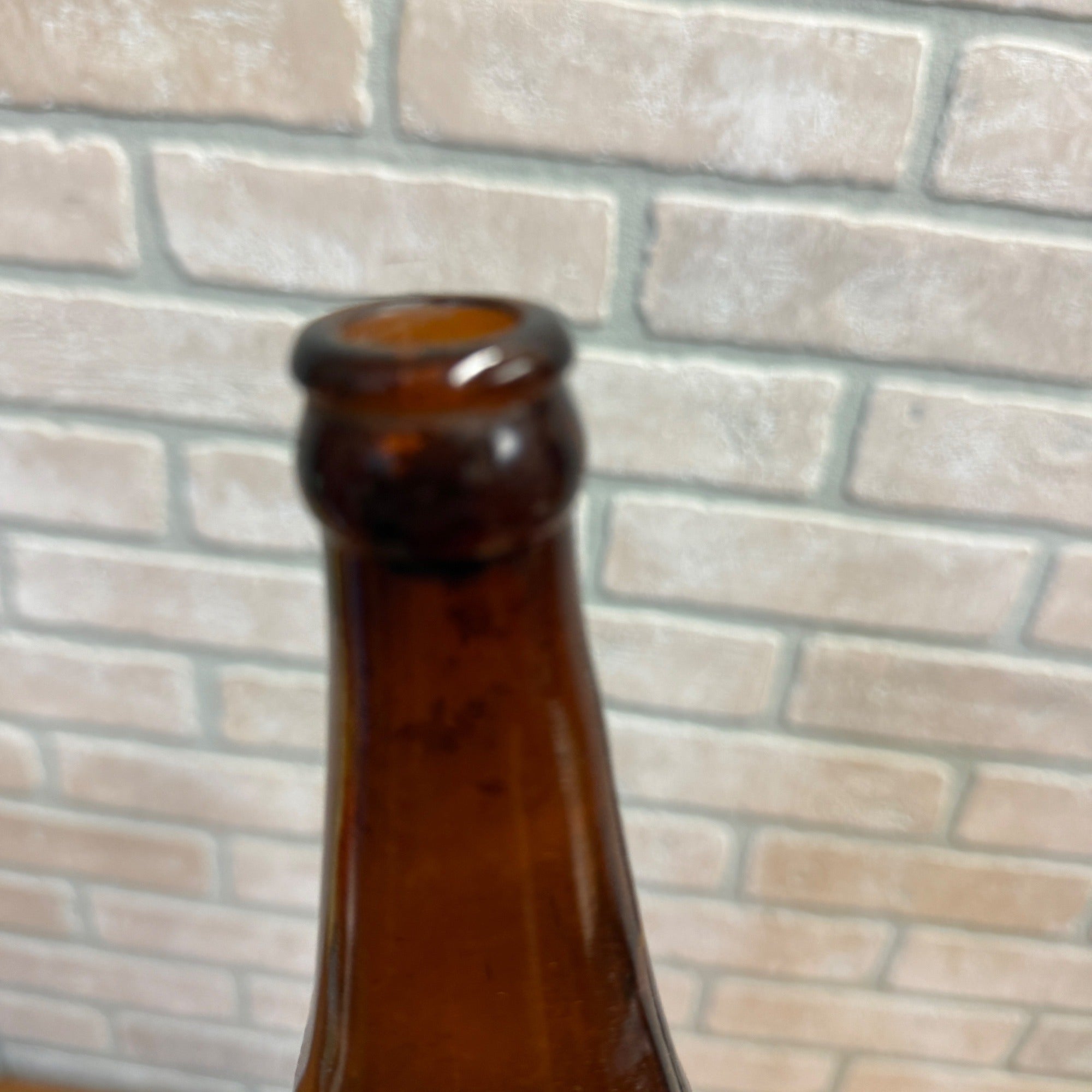 Pre Prohibition West Bend Lithia Company Beer Bottle Wisconsin WI