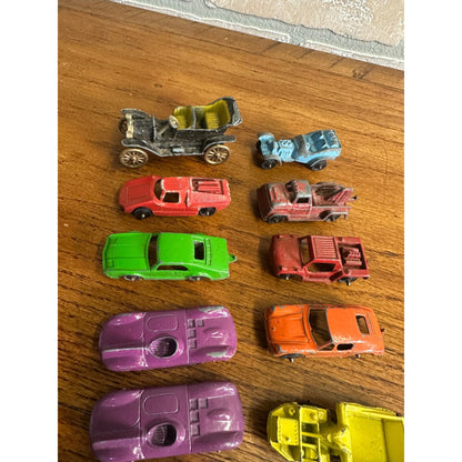 Vintage TootsieToy Diecast Metal Toy Cars Lot Vehicles Trucks Tow Racing ++