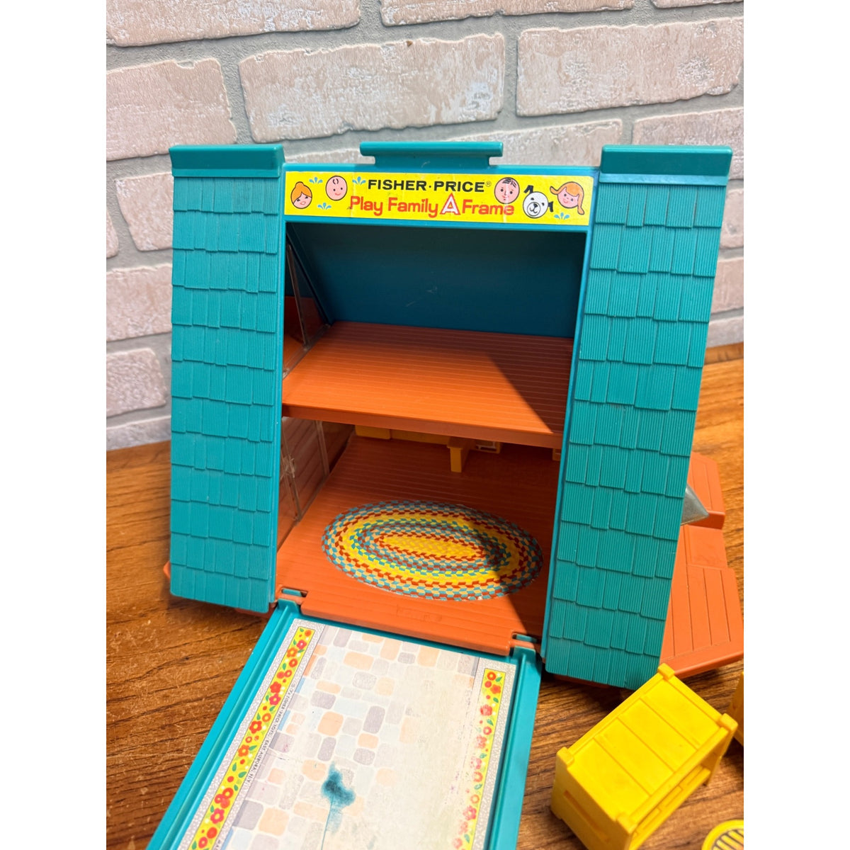 1974 Fisher Price Little People Play Family A Frame Family w/ Furniture Playset