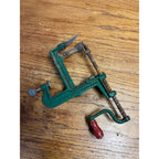 White Mountain Freezer Inc. Apple Peeler/Corer/Slicer Green Metal Fruit Tool