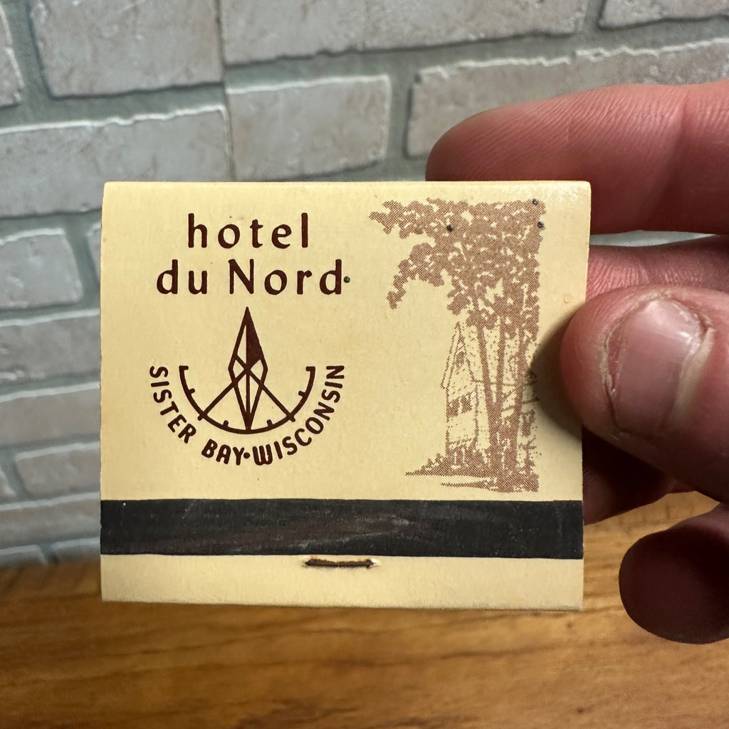Vintage Hotel Du Nord Sister Bay Wisconsin Door County Matchbook