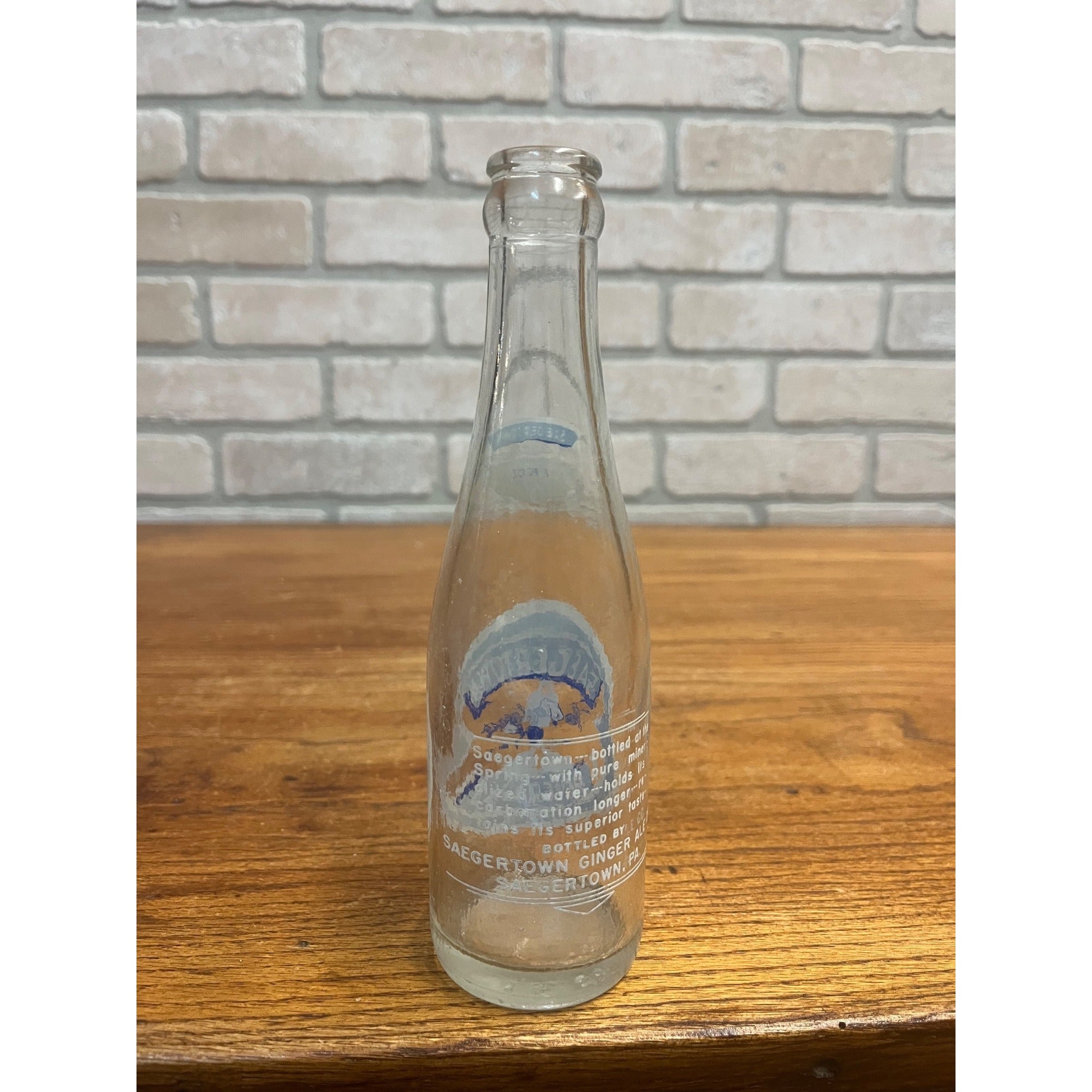 Vintage Soda Pop Bottle , ACL Saegertown , Saegertown, Pa.  7 oz