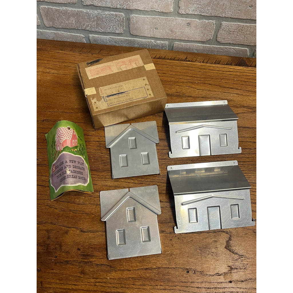 Vintage 1960s Pillsbury Aluminum Gingerbread House Mold