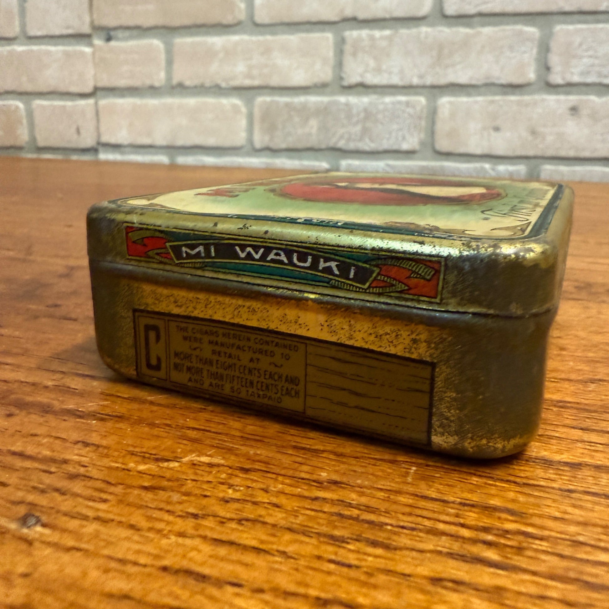 Rare Vintage 1920s "Mi Wauki"  Litho Tobacco Tin Can Wisconsin Milwaukee