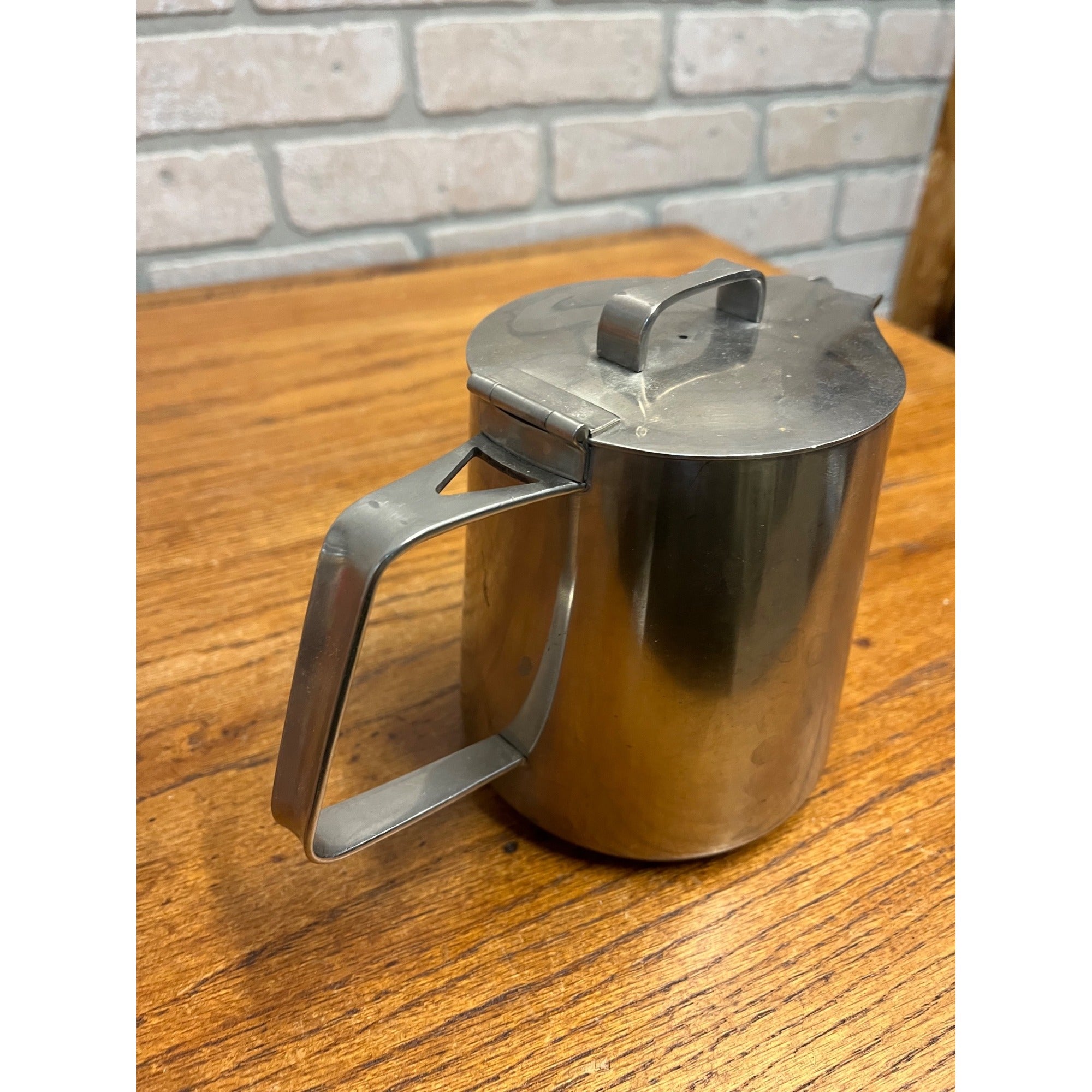 Vintage 1960s Robert Welch Old Hall Oriana MCM Stainless Steel Coffee Tea Pot 5"