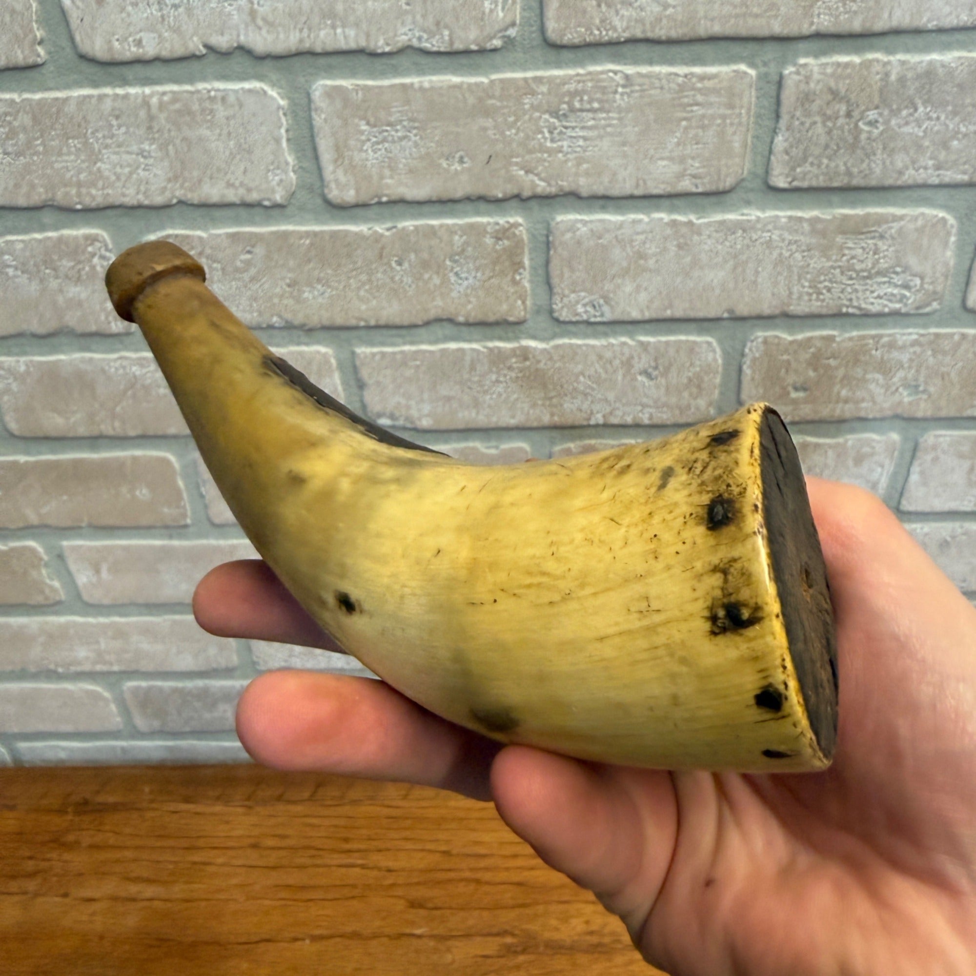 Antique 1800s Black Powder Carved Horn Civil War Era