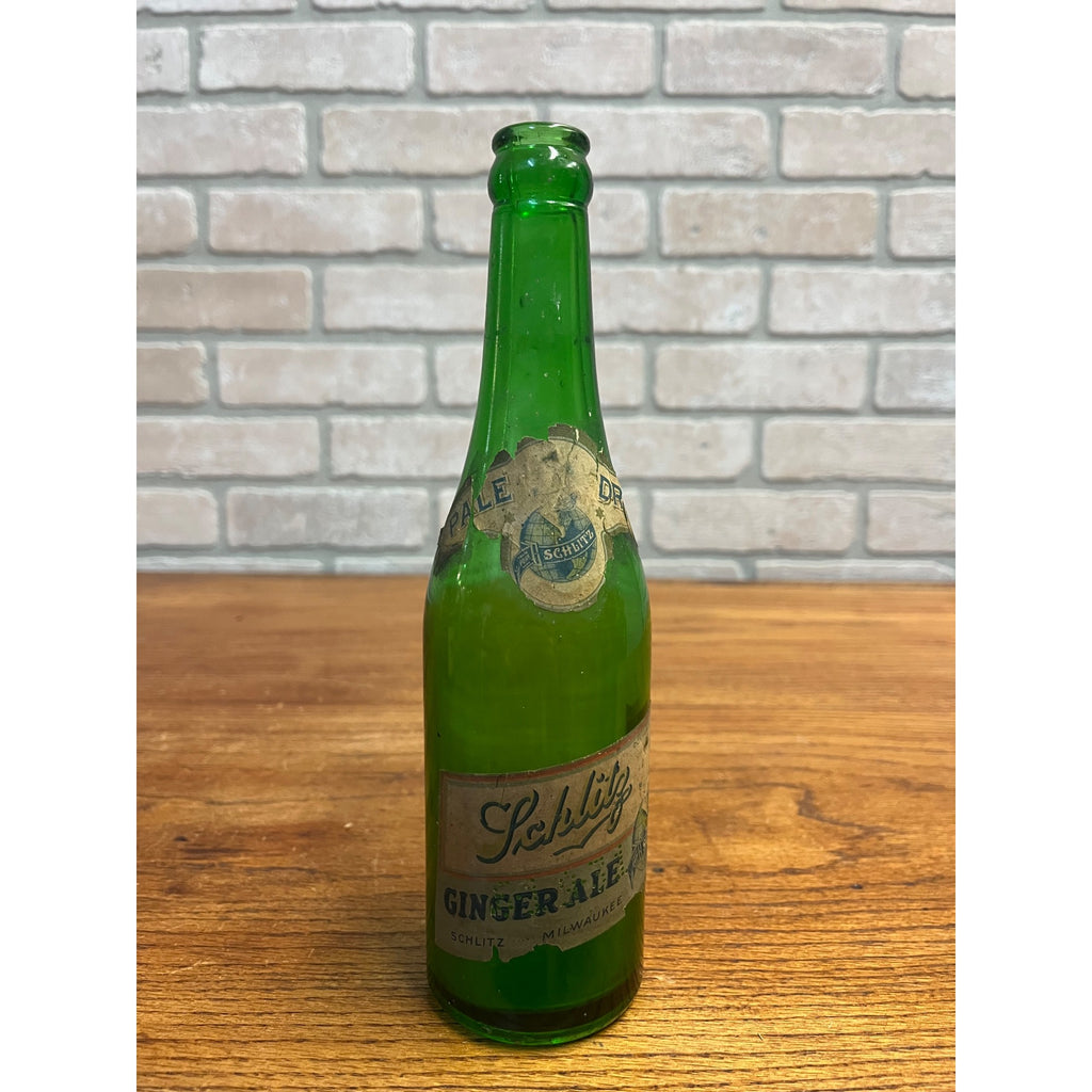 Vintage Schlitz Beer Ginger Ale Prohibition Soda Bottle Label Milwaukee WI 12oz
