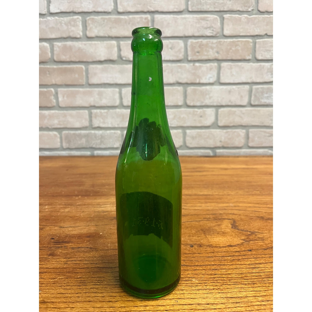 Vintage Schlitz Beer Ginger Ale Prohibition Soda Bottle Label Milwaukee WI 12oz