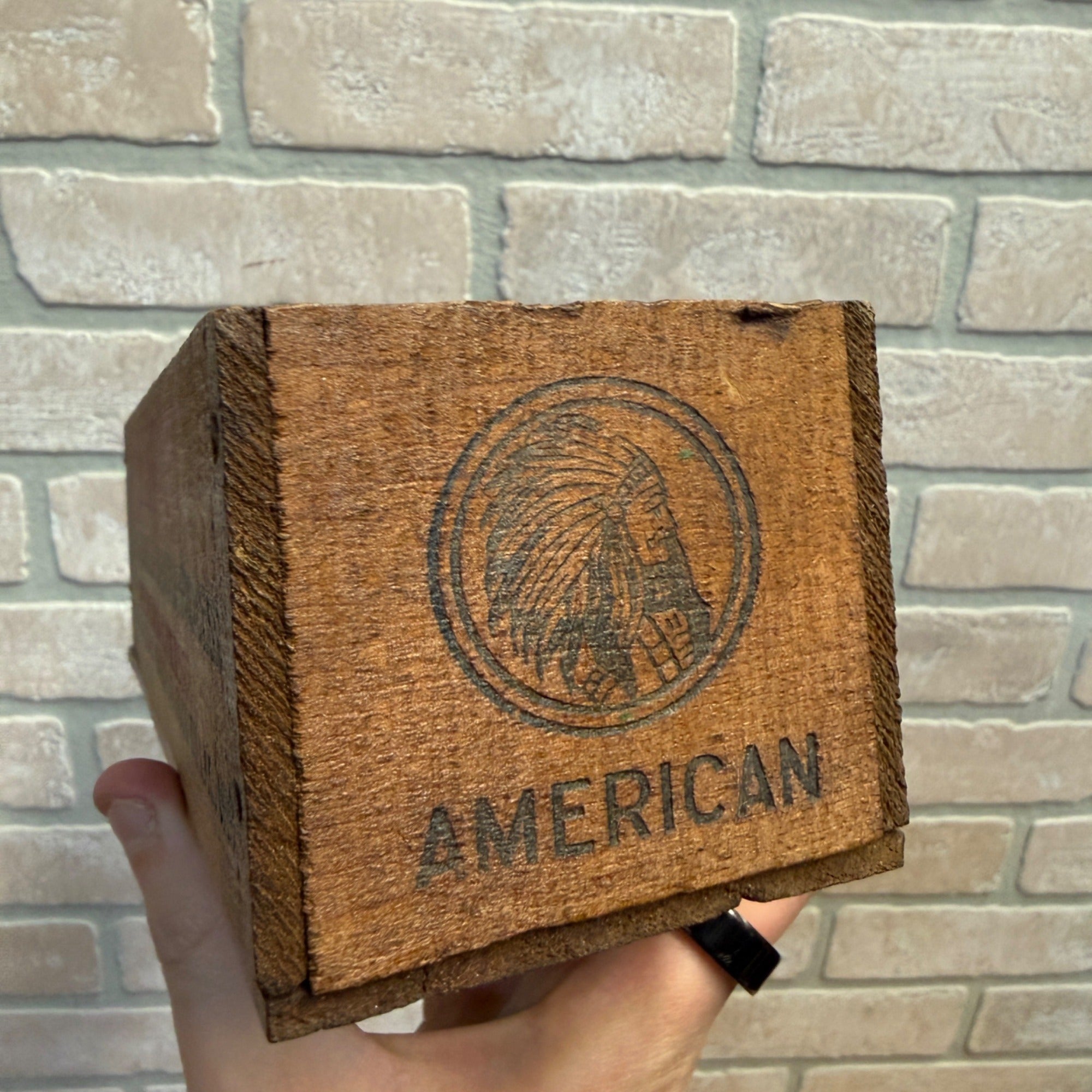 Vintage Chief Winnebago Cheese Co. Fond Du Lac Wis. WI Cheese Box Dairy State