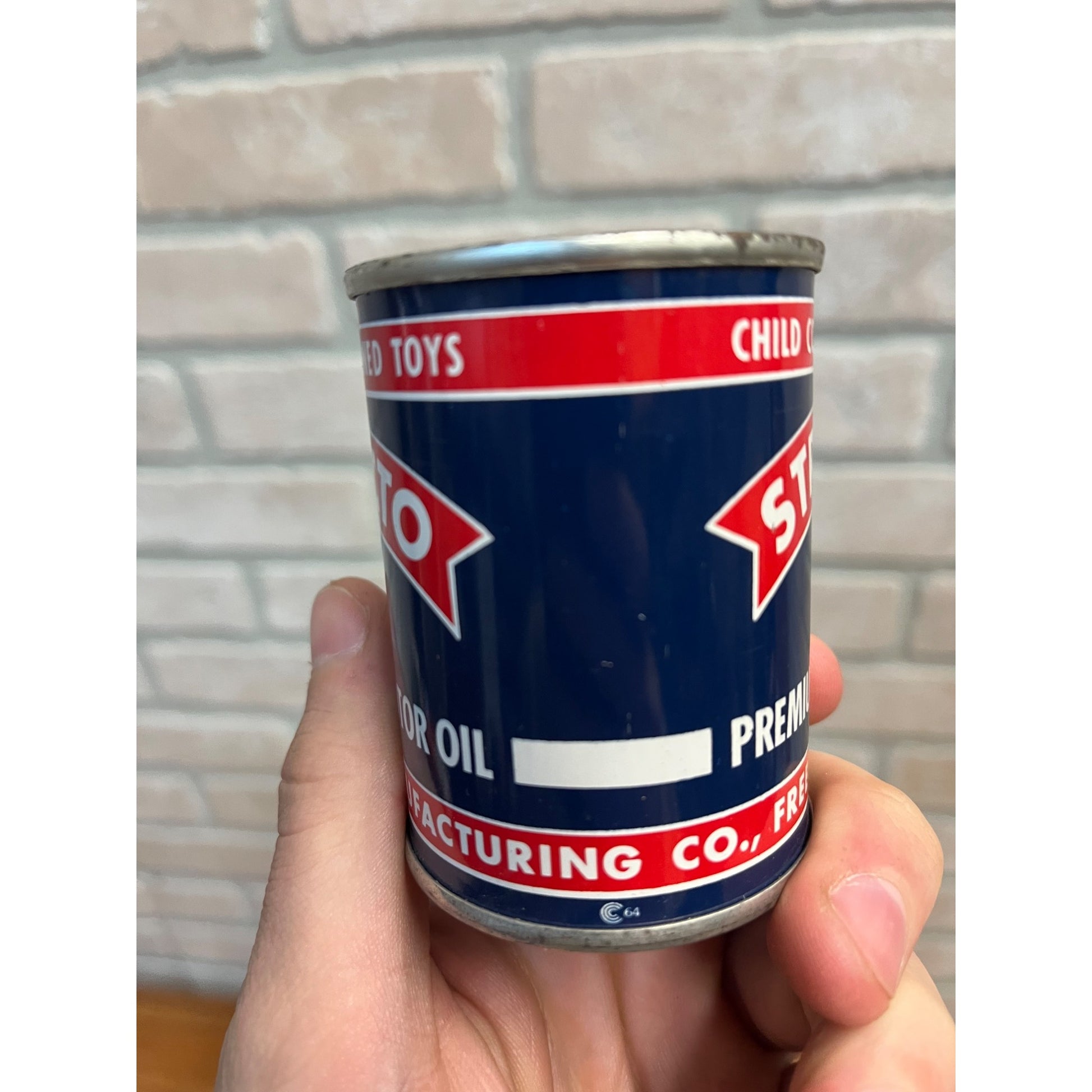 Vintage Toy Structo 66 Motor Oil Tin Coin Savings Bank